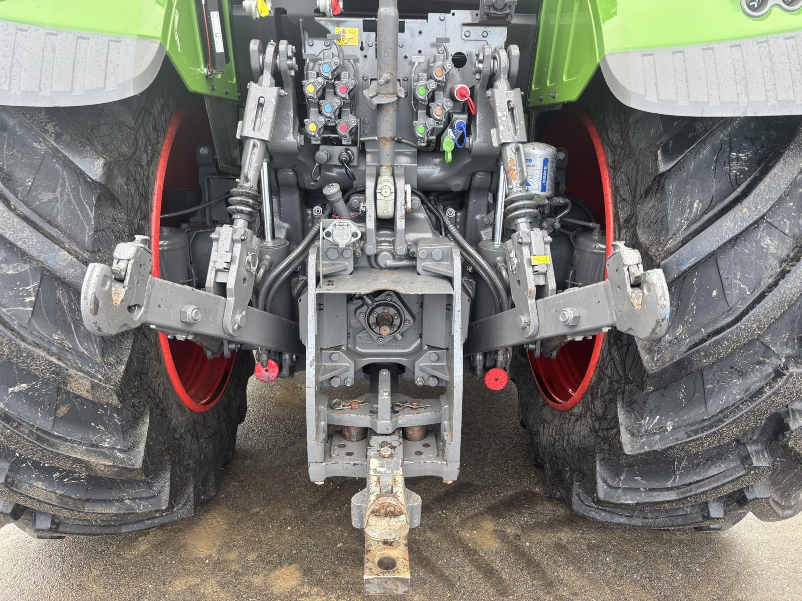 2023 Fendt 724 Gen6 Tractor