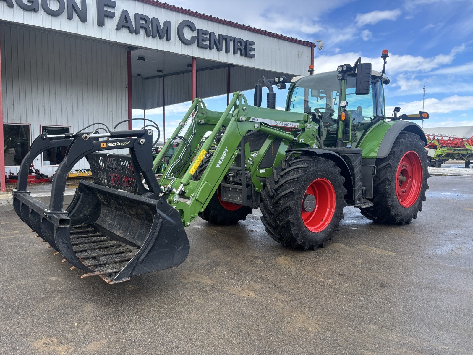 2023 Fendt 724 Gen6 Tractor