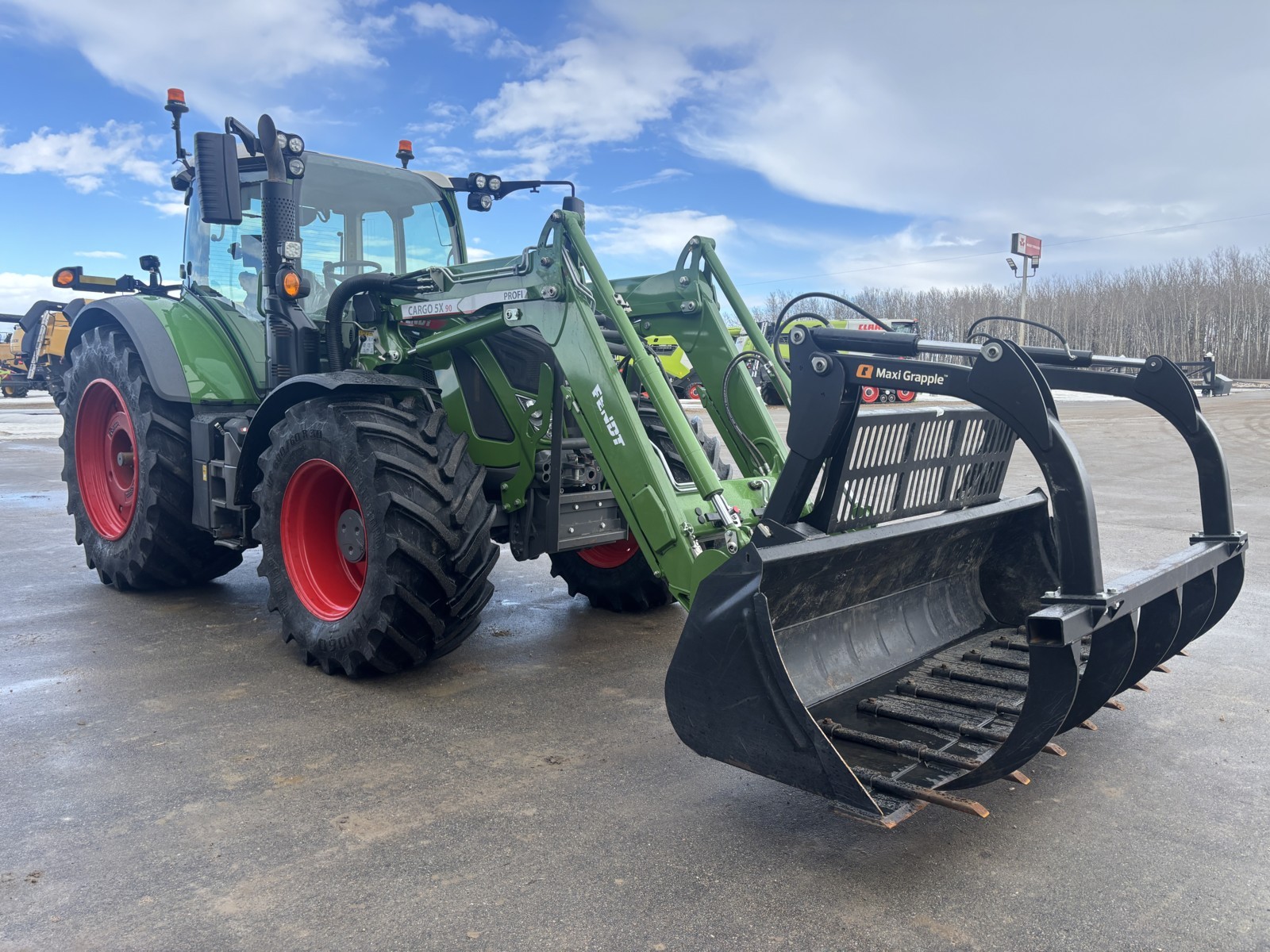 2023 Fendt 724 Gen6 Tractor