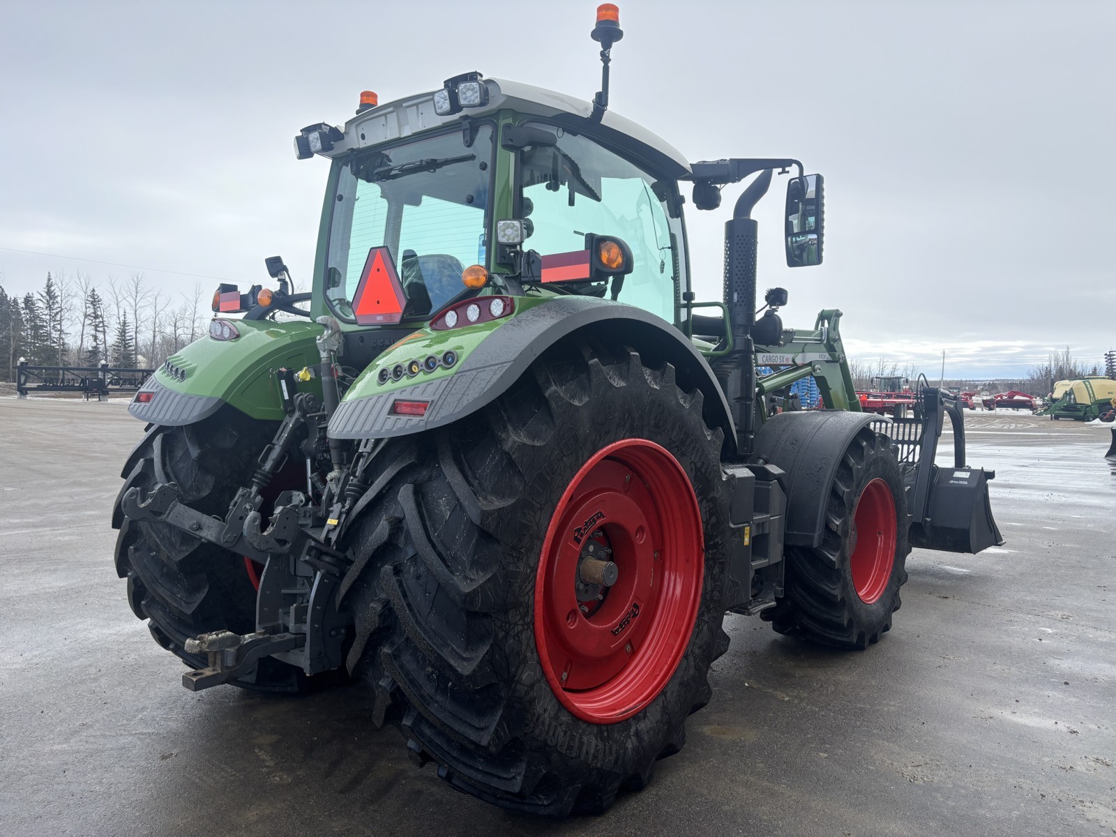 2023 Fendt 724 Gen6 Tractor