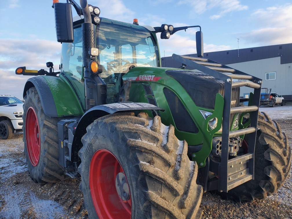 2023 Fendt 724 Gen6 Tractor