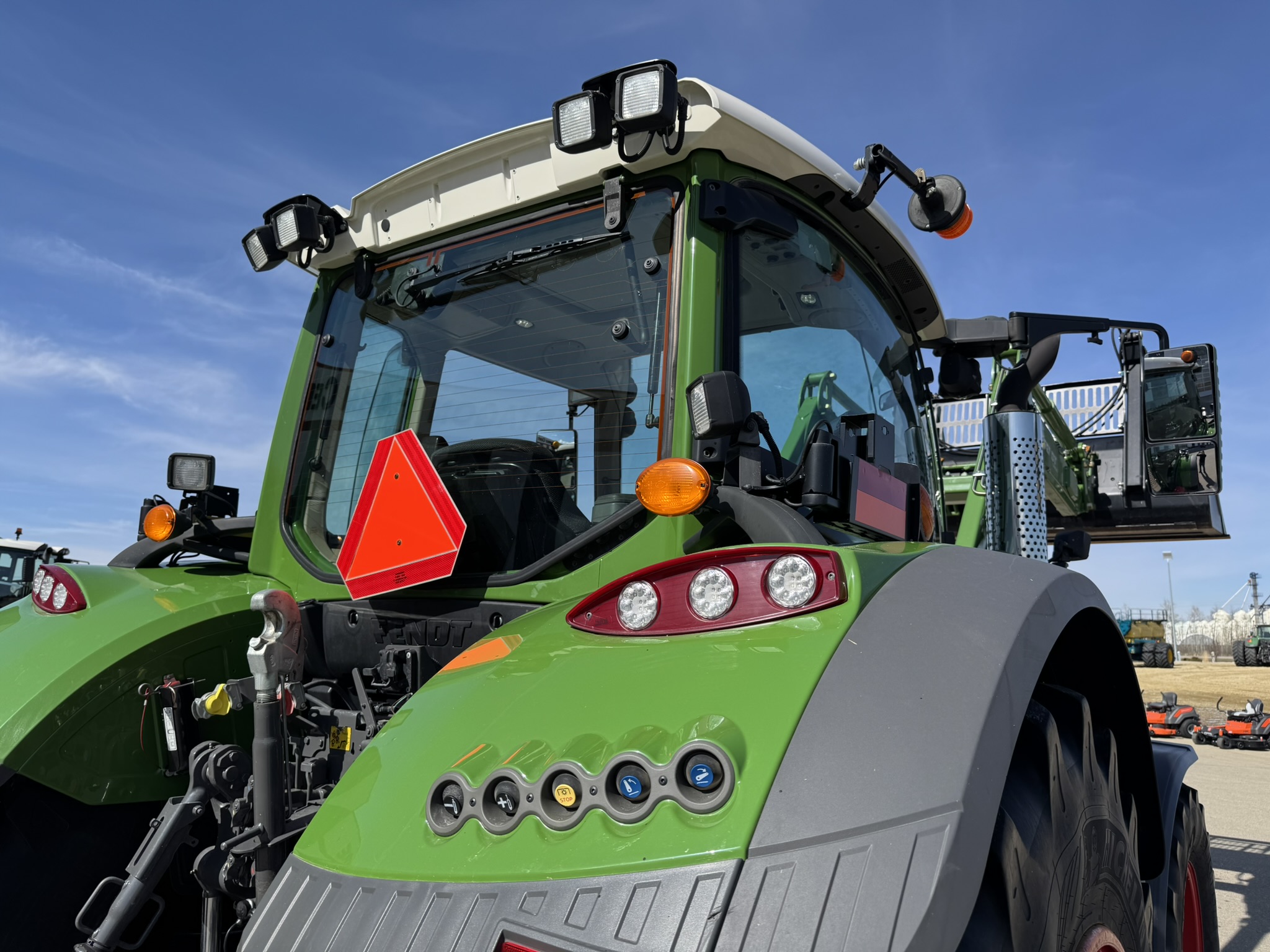 2018 Fendt 718S4 Tractor