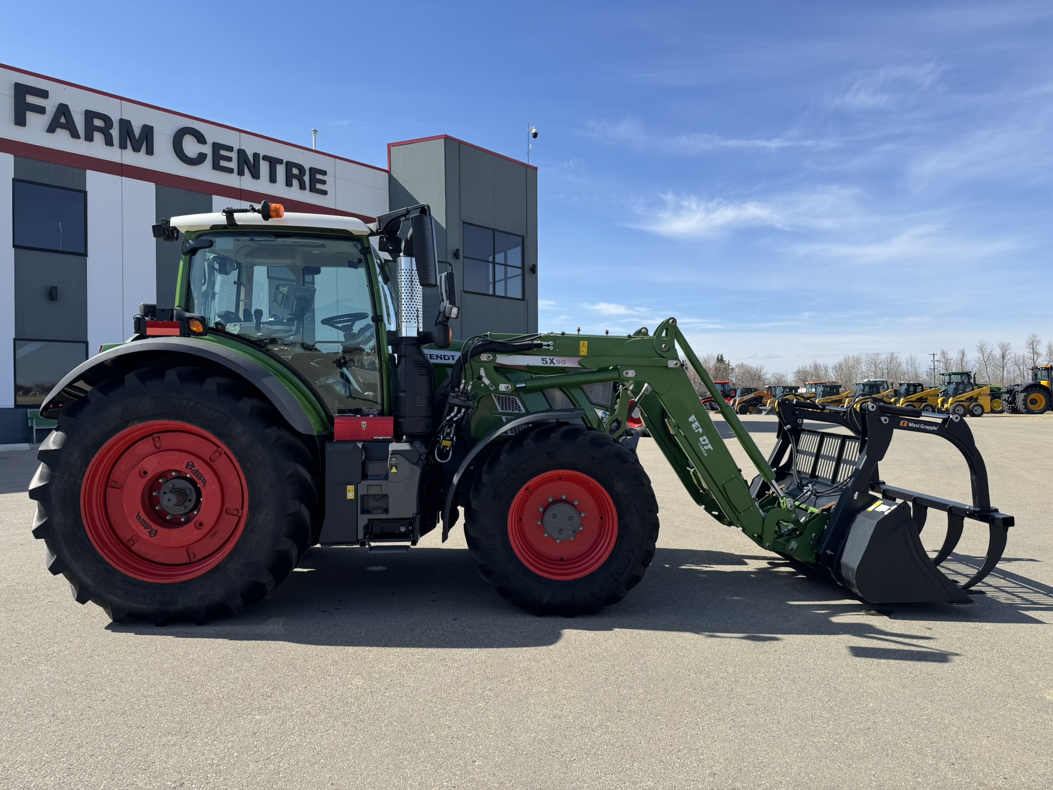 2018 Fendt 718S4 Tractor