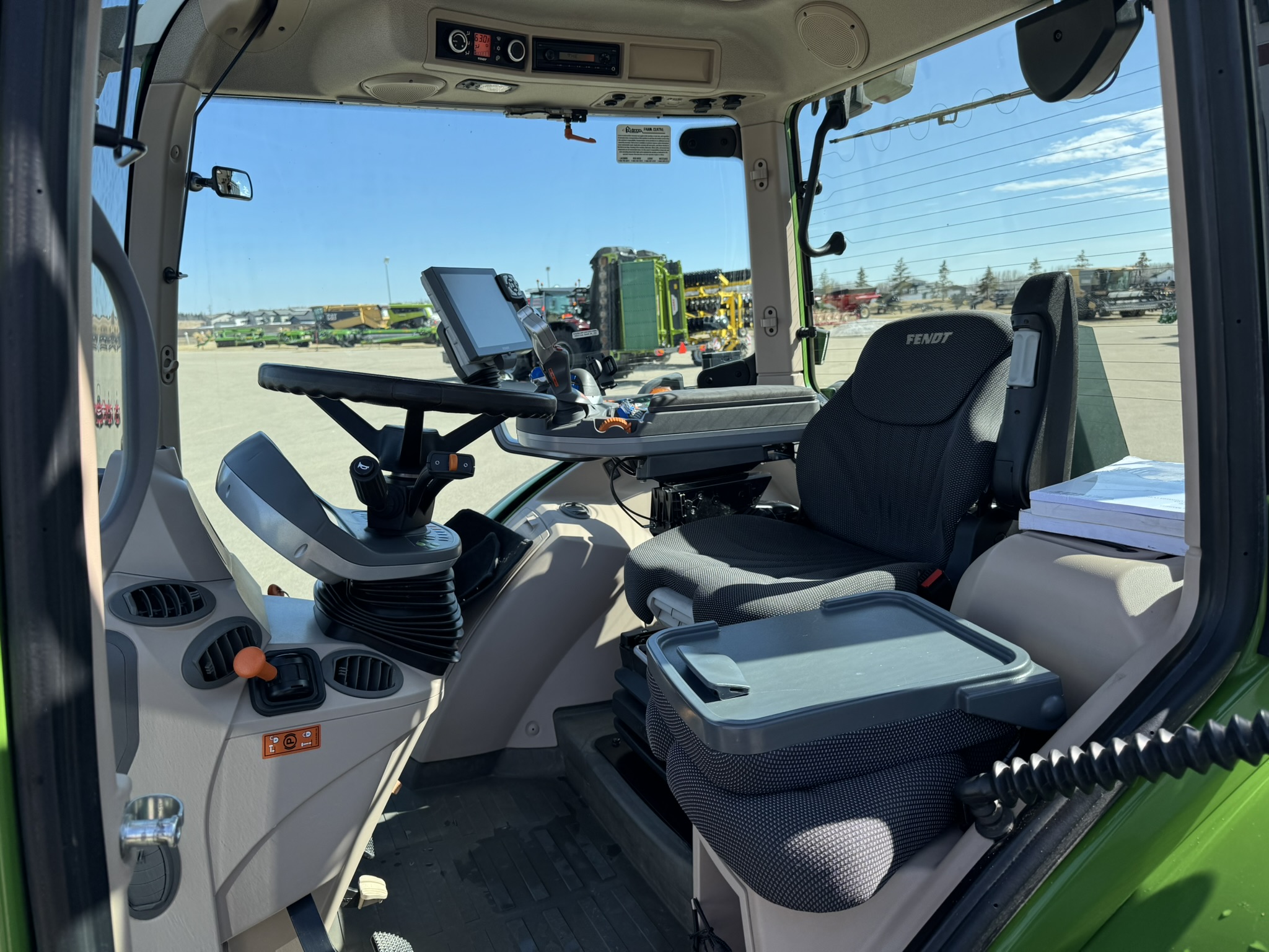 2018 Fendt 718S4 Tractor