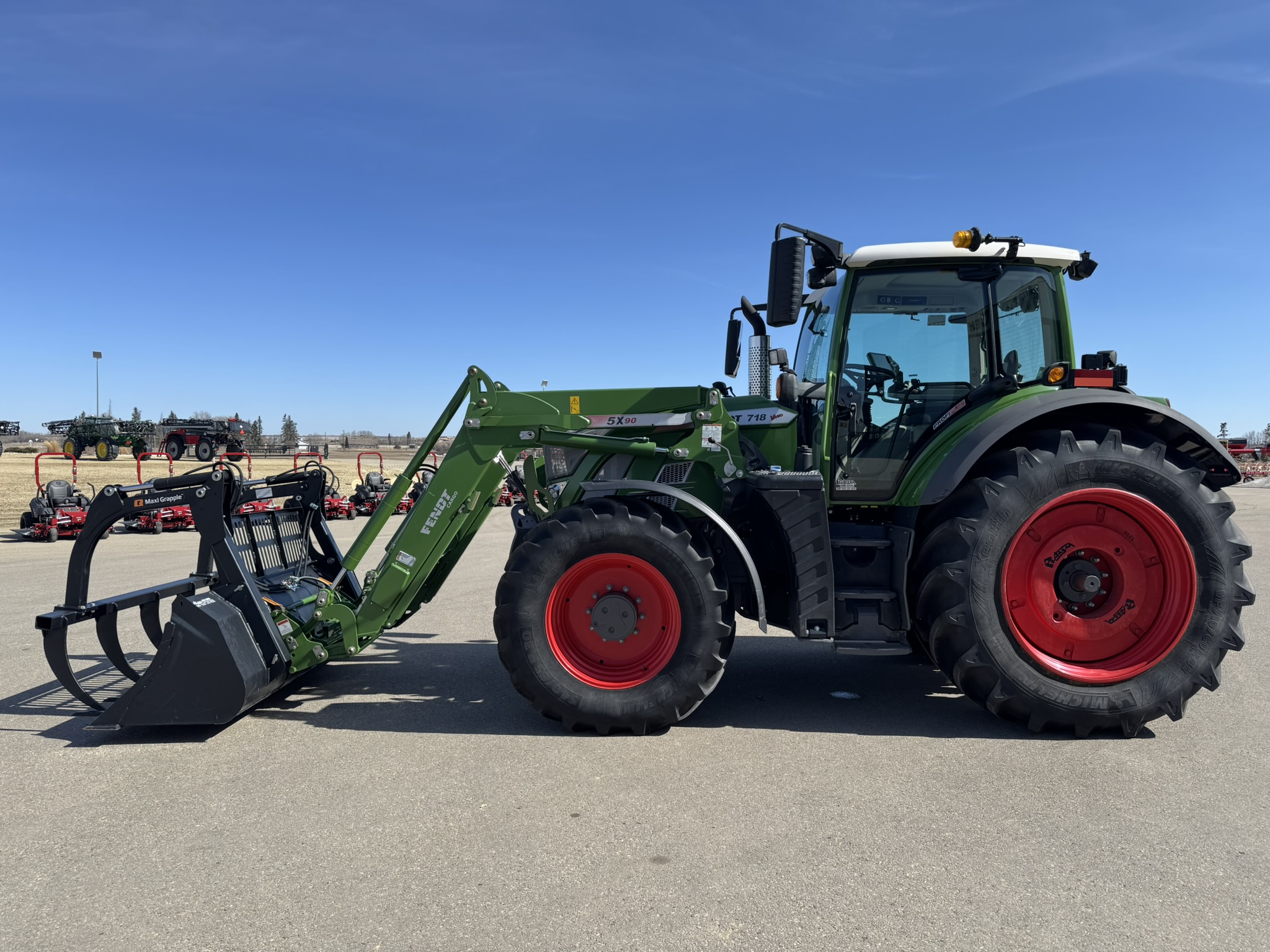 2018 Fendt 718S4 Tractor