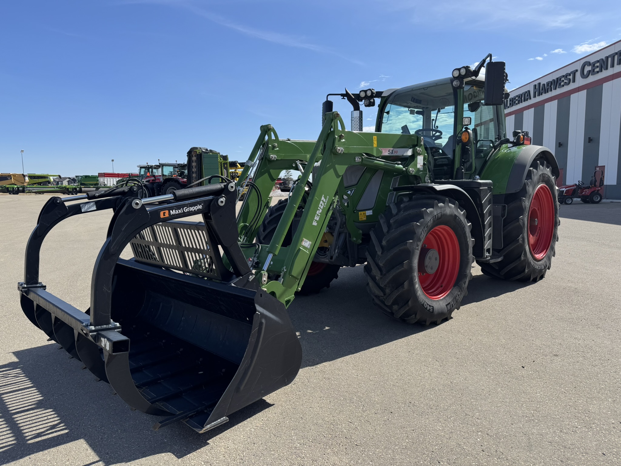 2018 Fendt 718S4 Tractor
