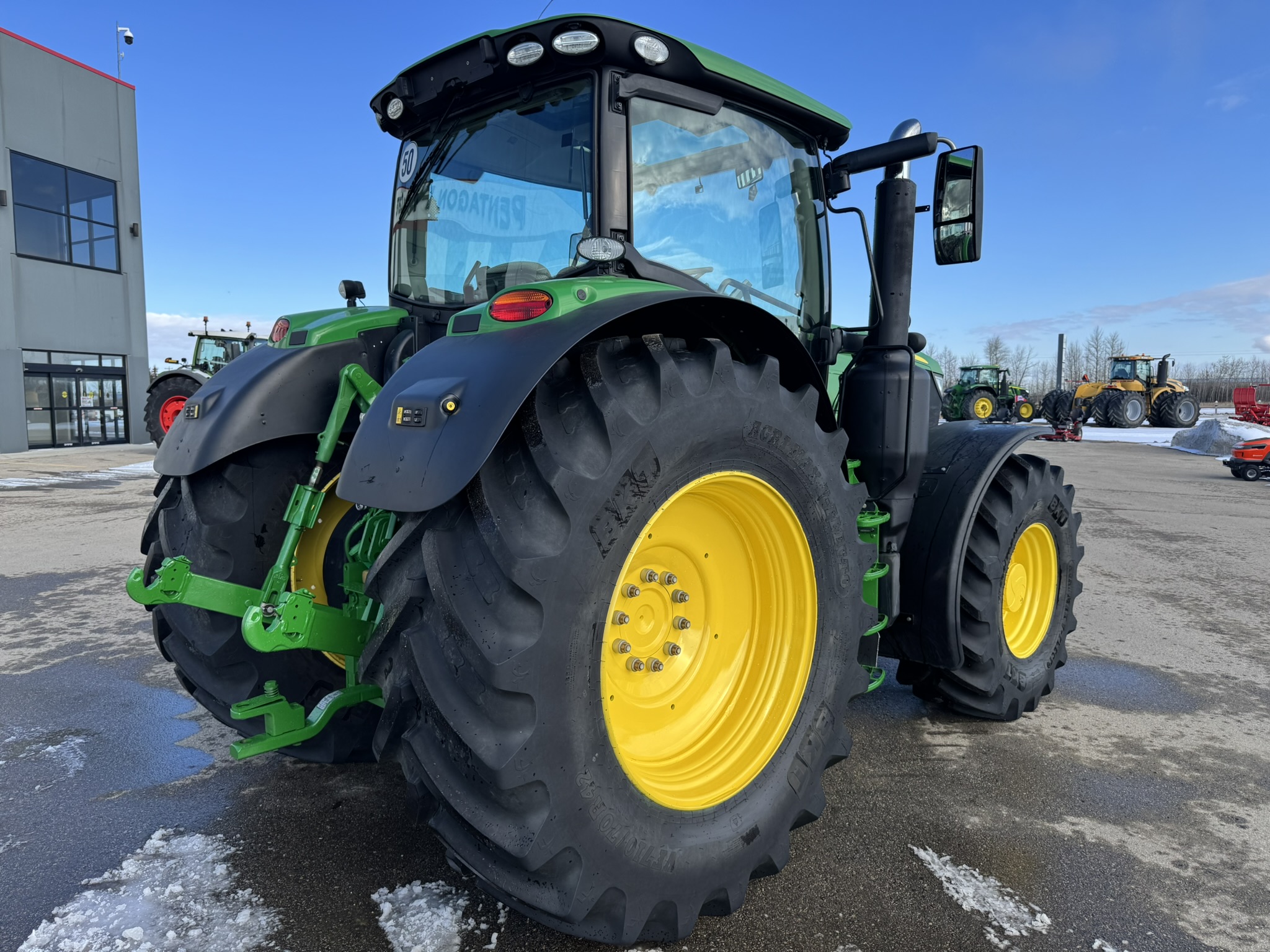 2016 John Deere 6175R Tractor