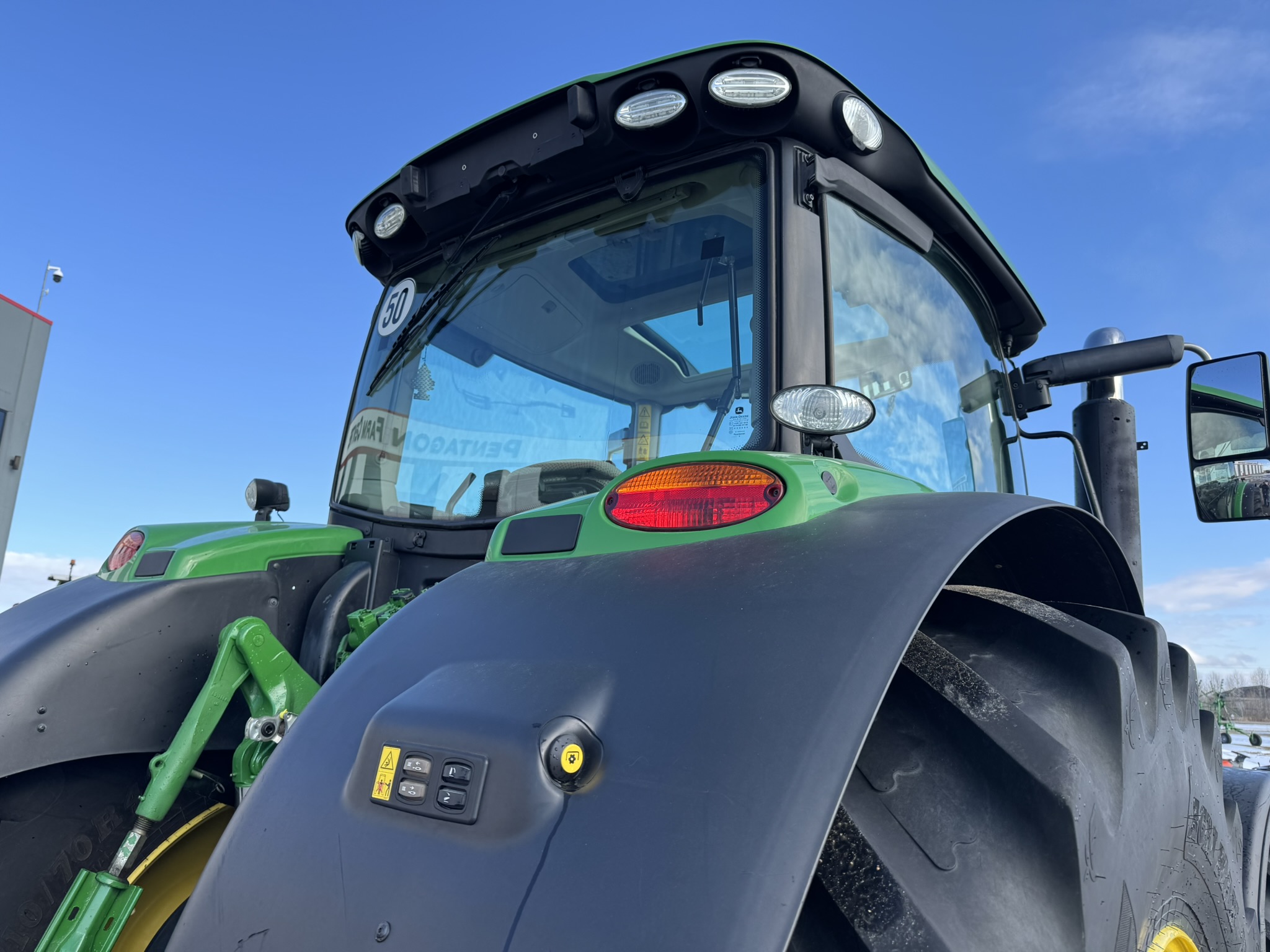 2016 John Deere 6175R Tractor