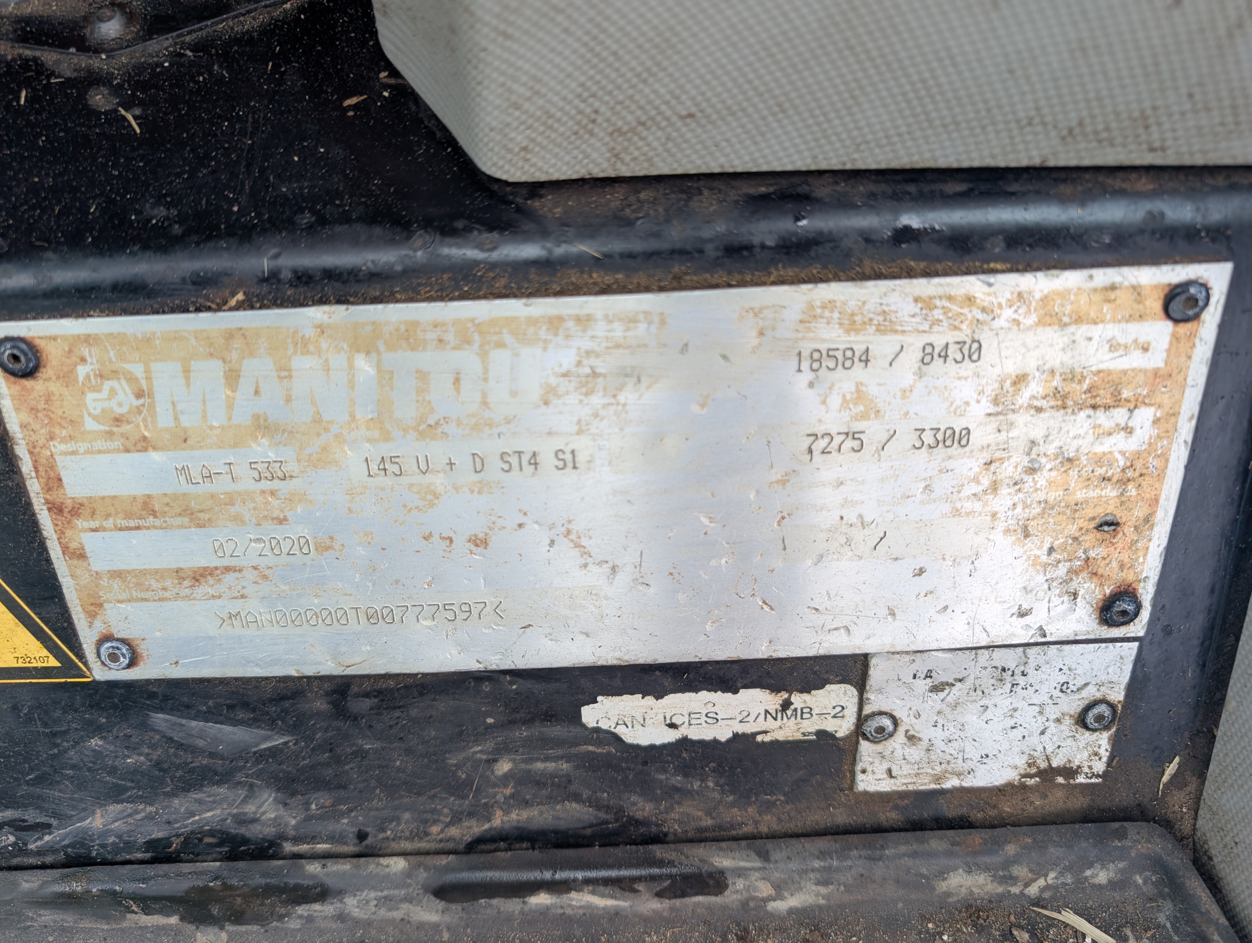 Manitou MLA-T-530 TeleHandler