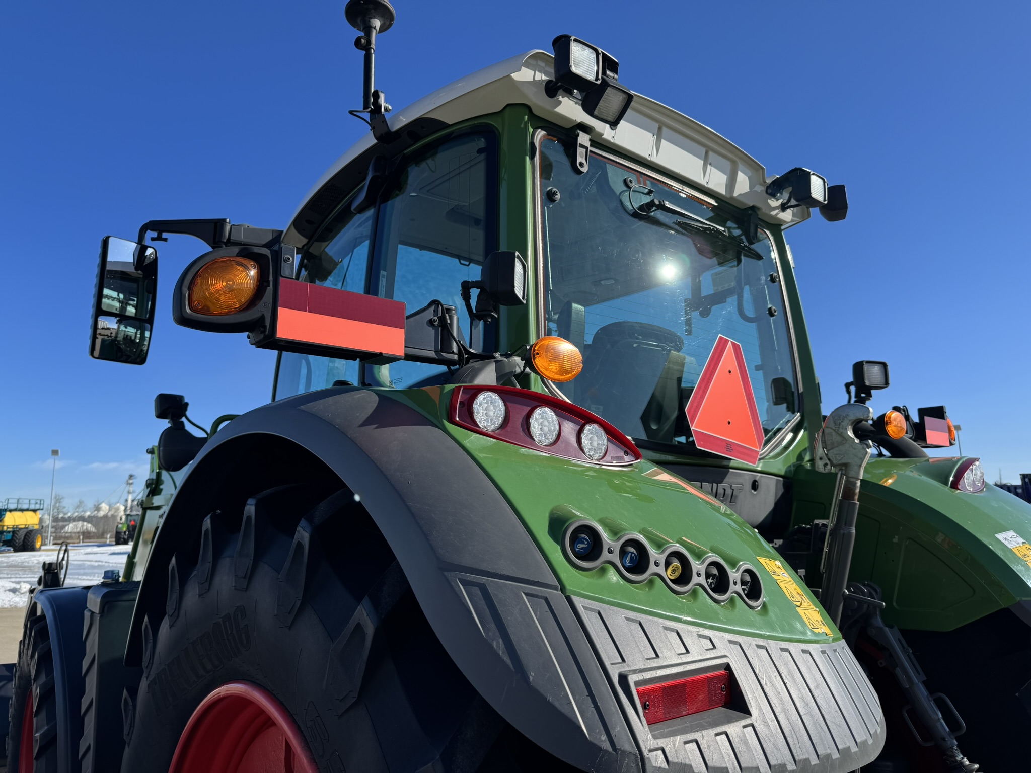 2022 Fendt 714 Gen6 Tractor