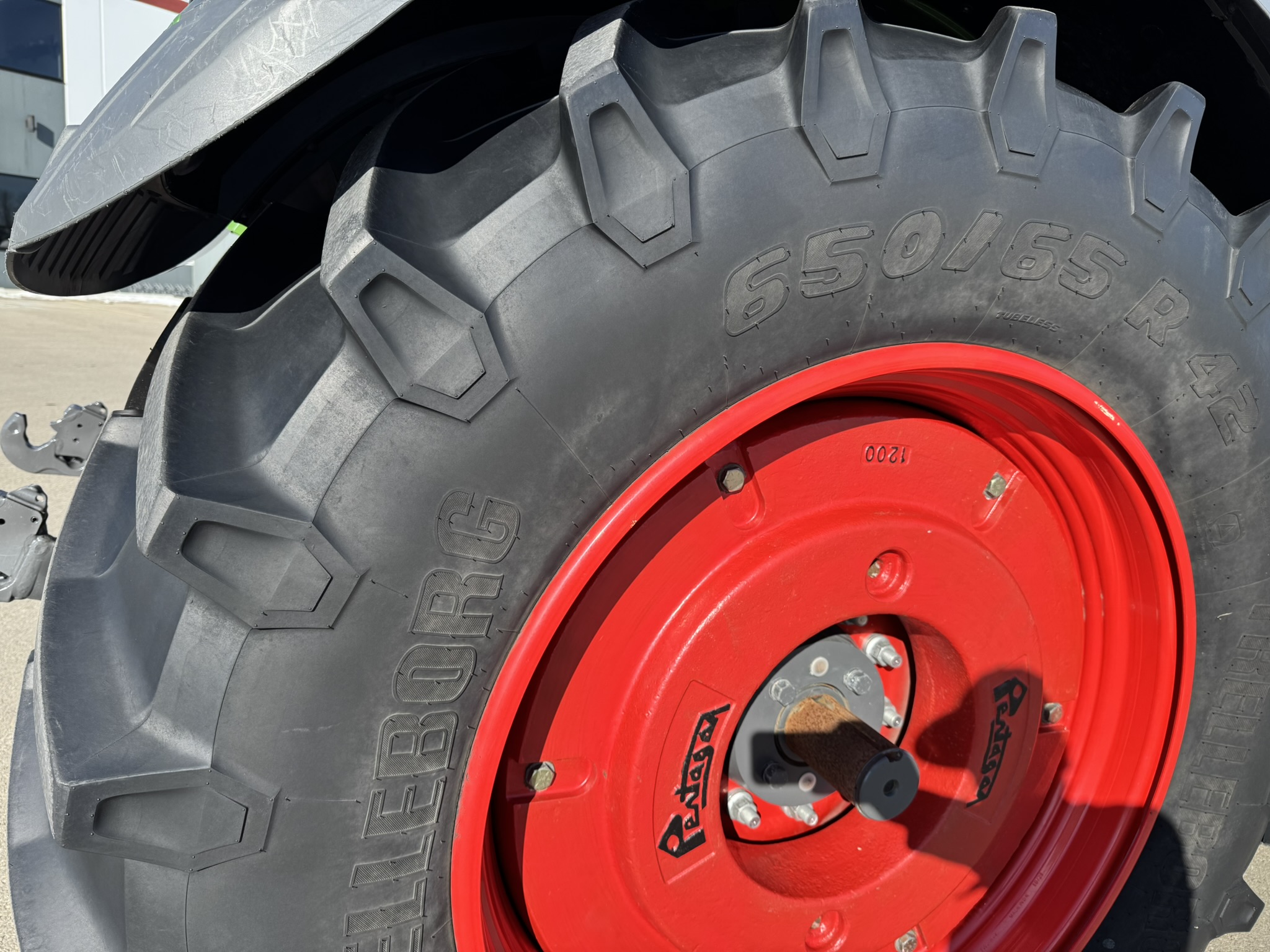 2022 Fendt 714 Gen6 Tractor