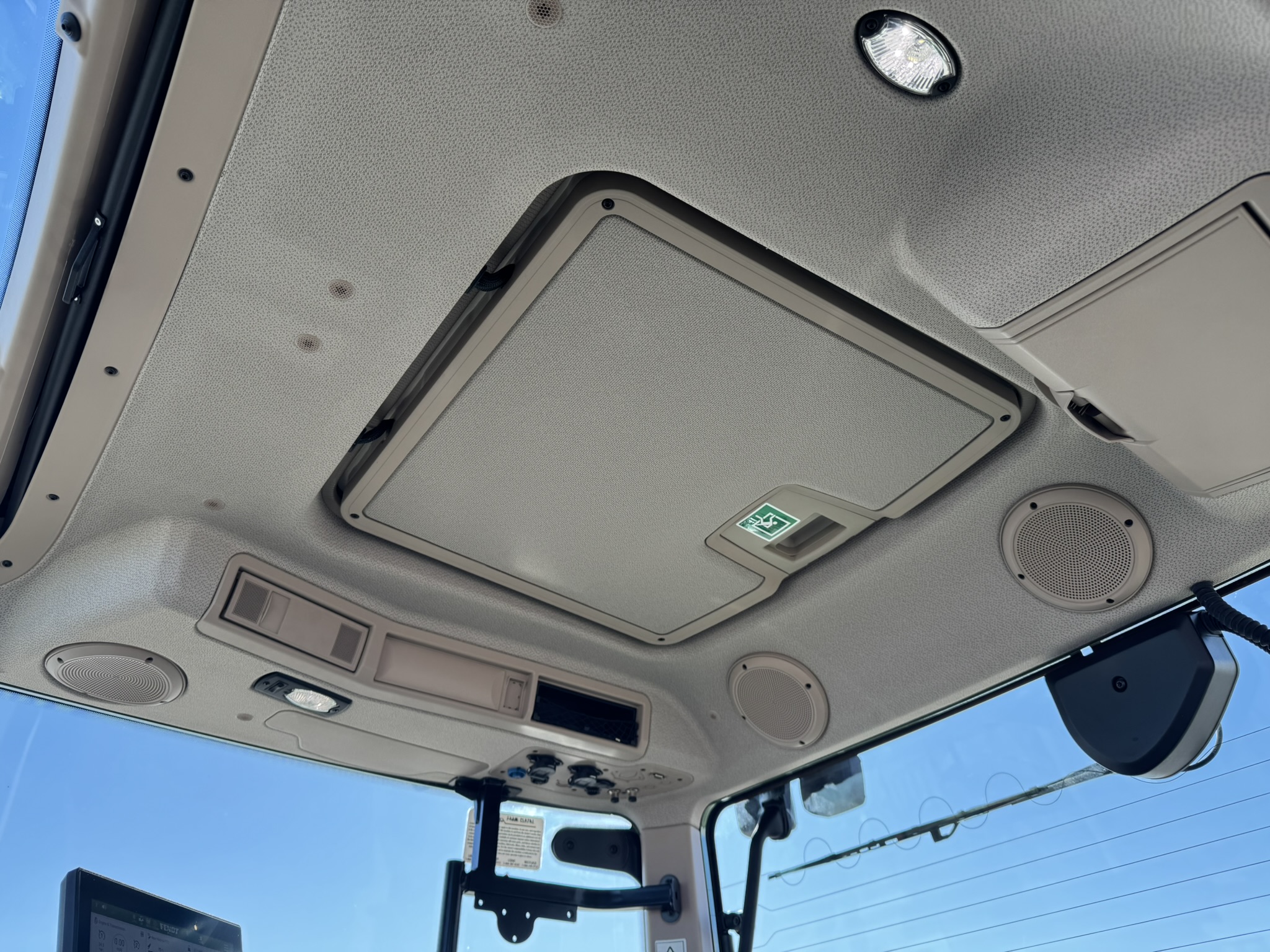 2022 Fendt 714 Gen6 Tractor