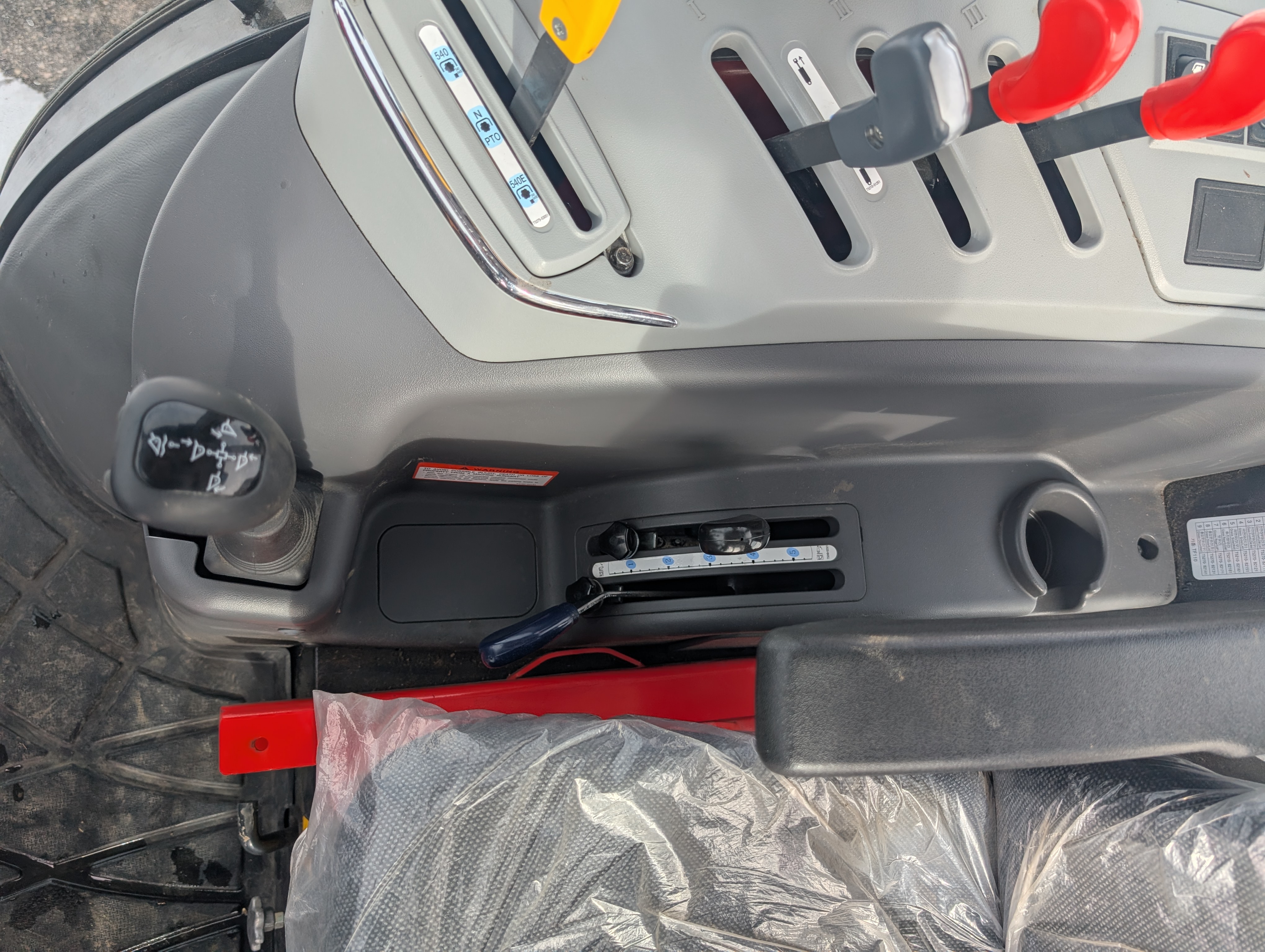 2024 Kioti RX7320 Tractor