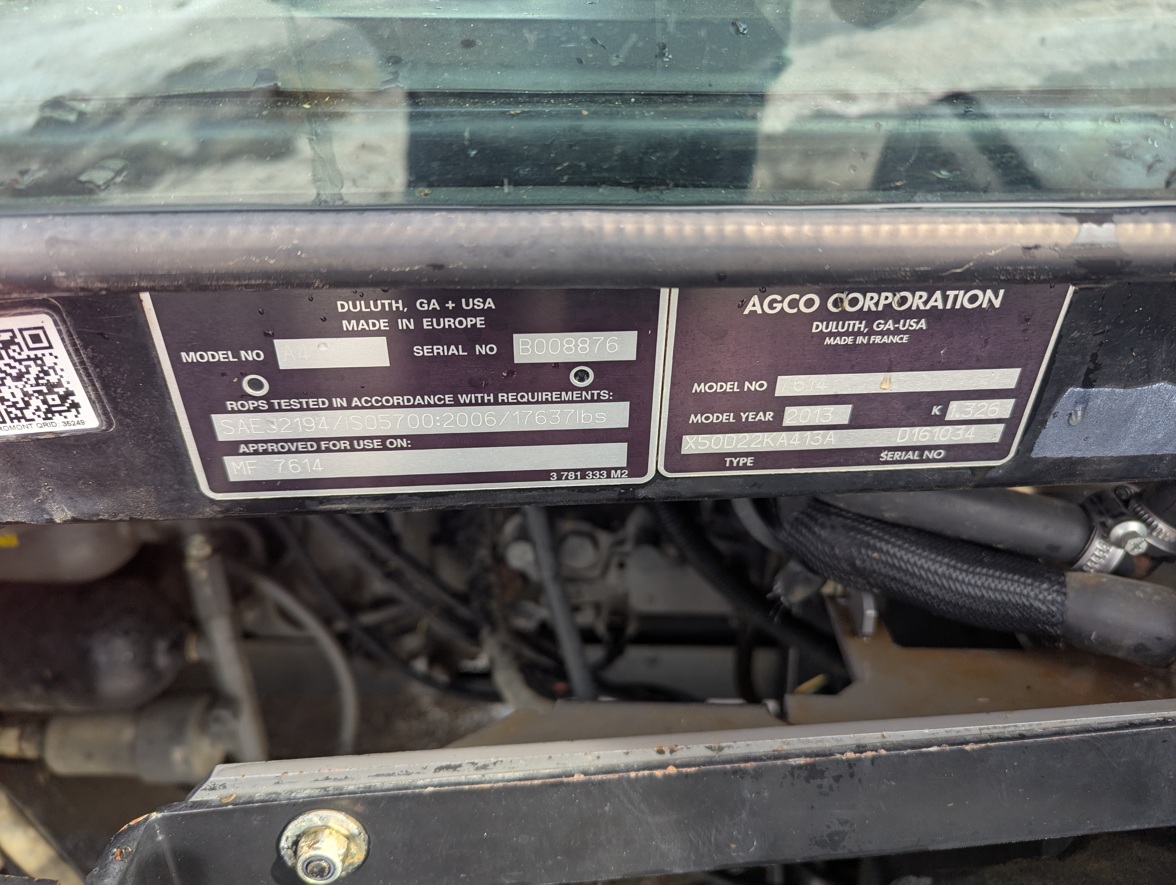 2013 Massey Ferguson 7614 Classic Tractor