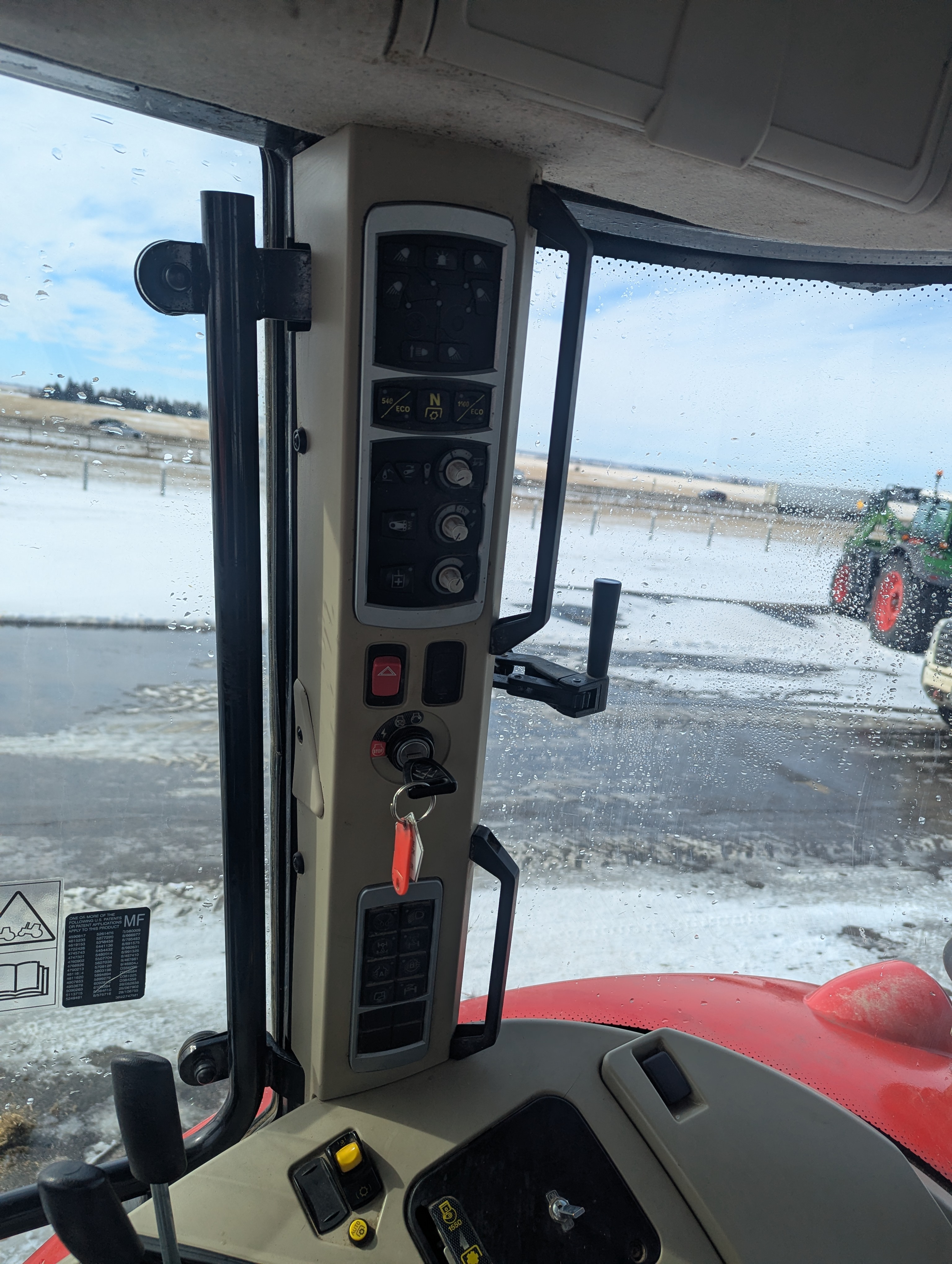 2013 Massey Ferguson 7614 Classic Tractor