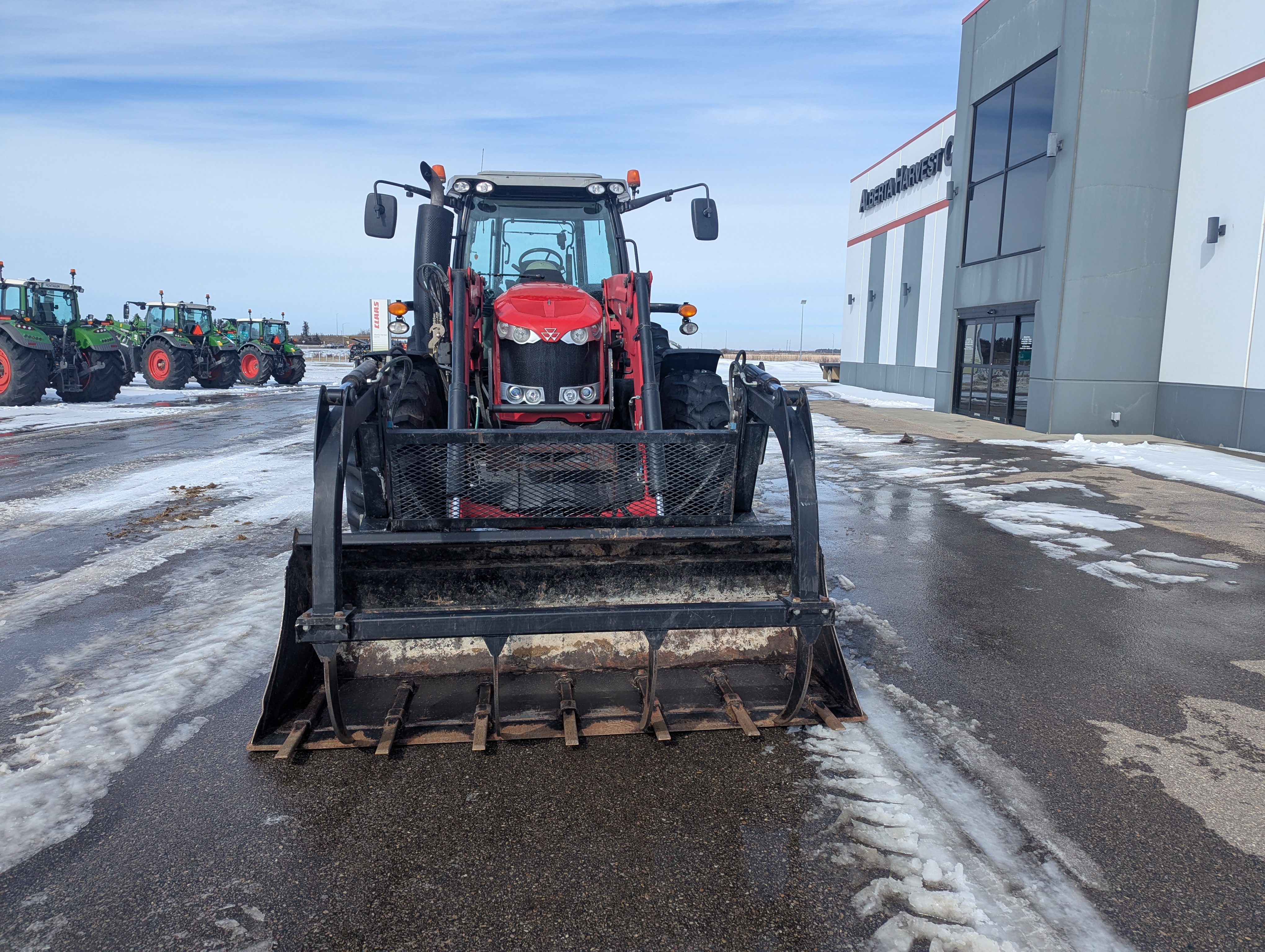 2013 Massey Ferguson 7614 Classic Tractor