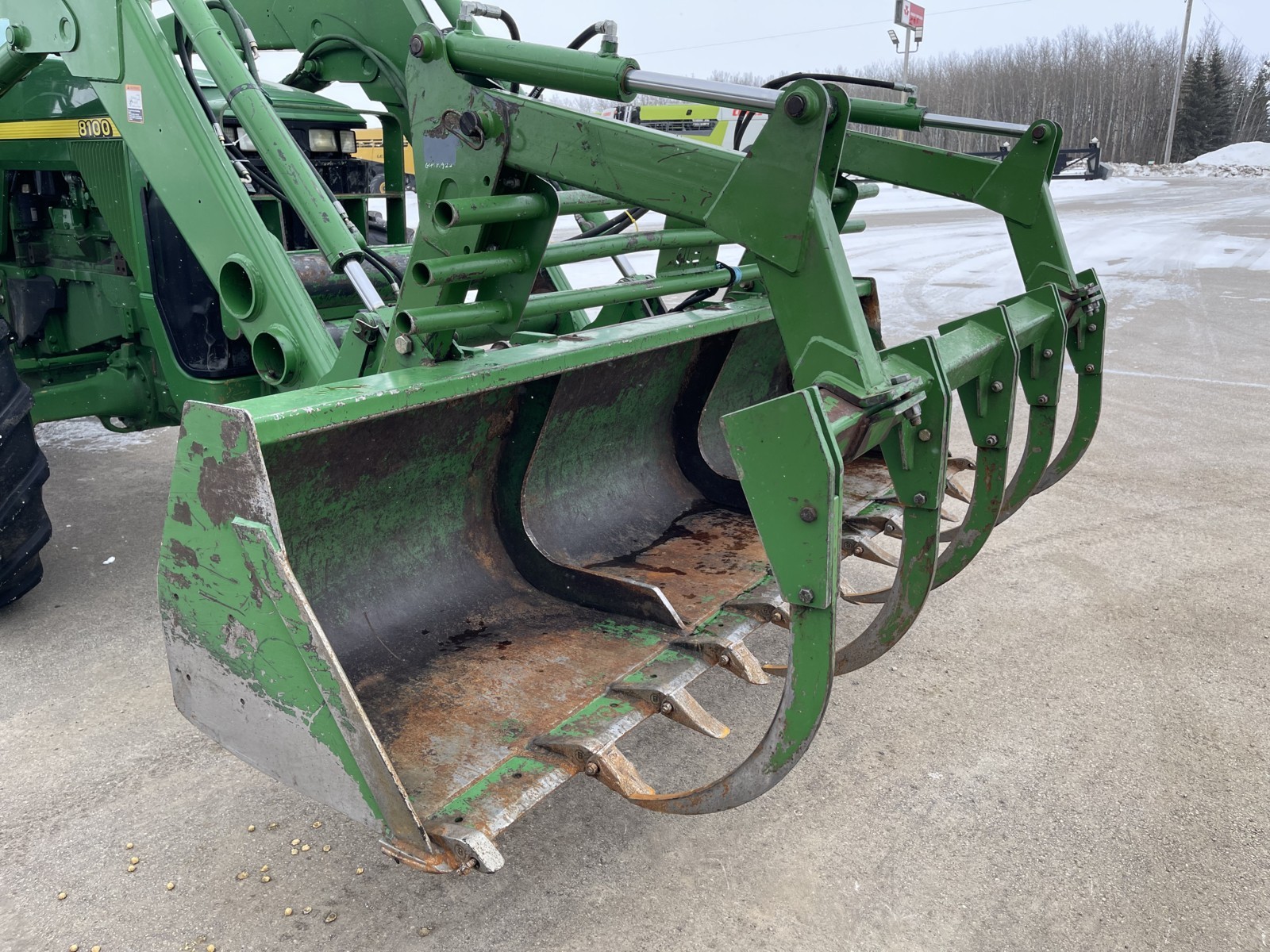 1998 John Deere 8100 Tractor