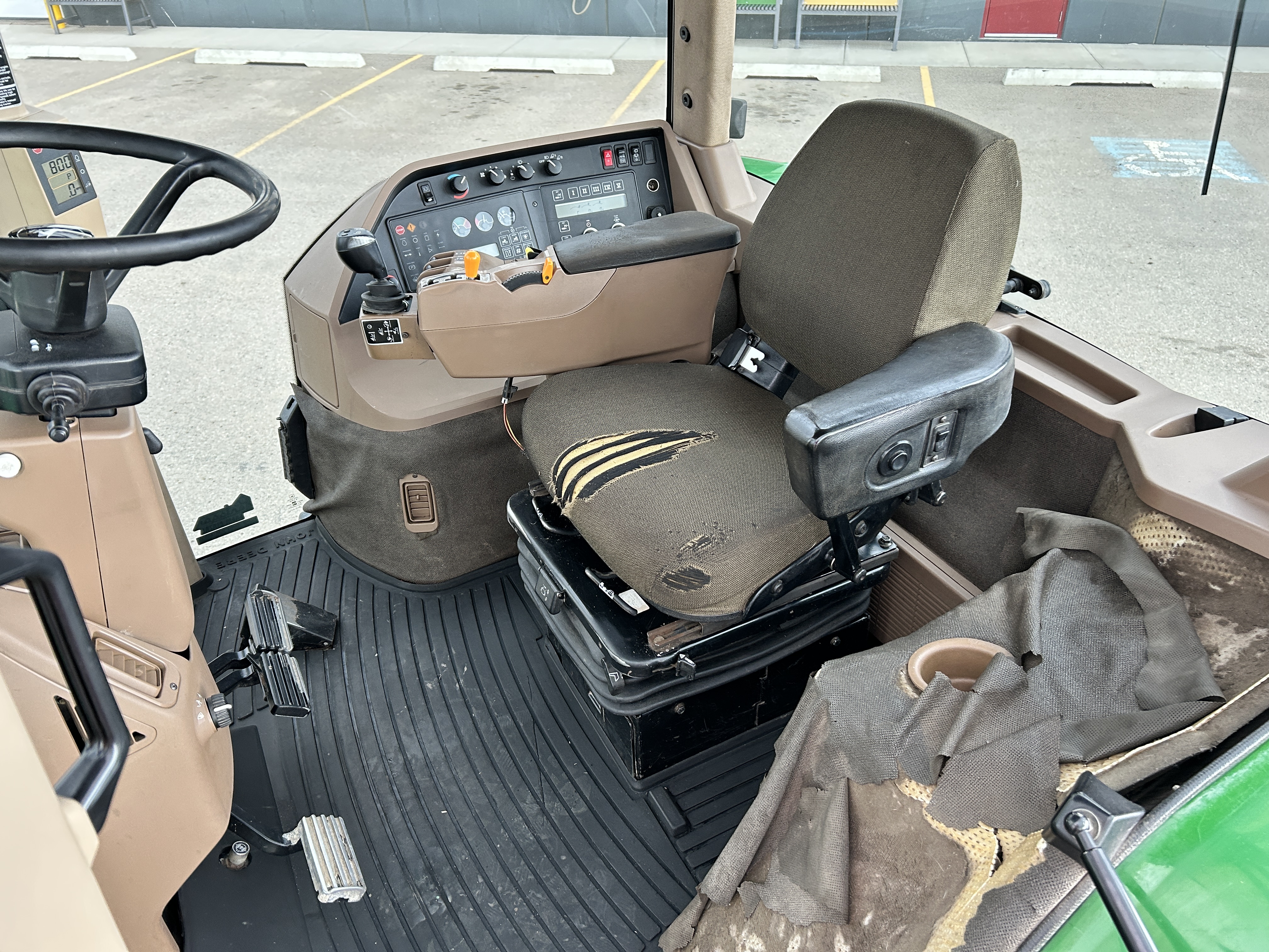 1998 John Deere 8100 Tractor