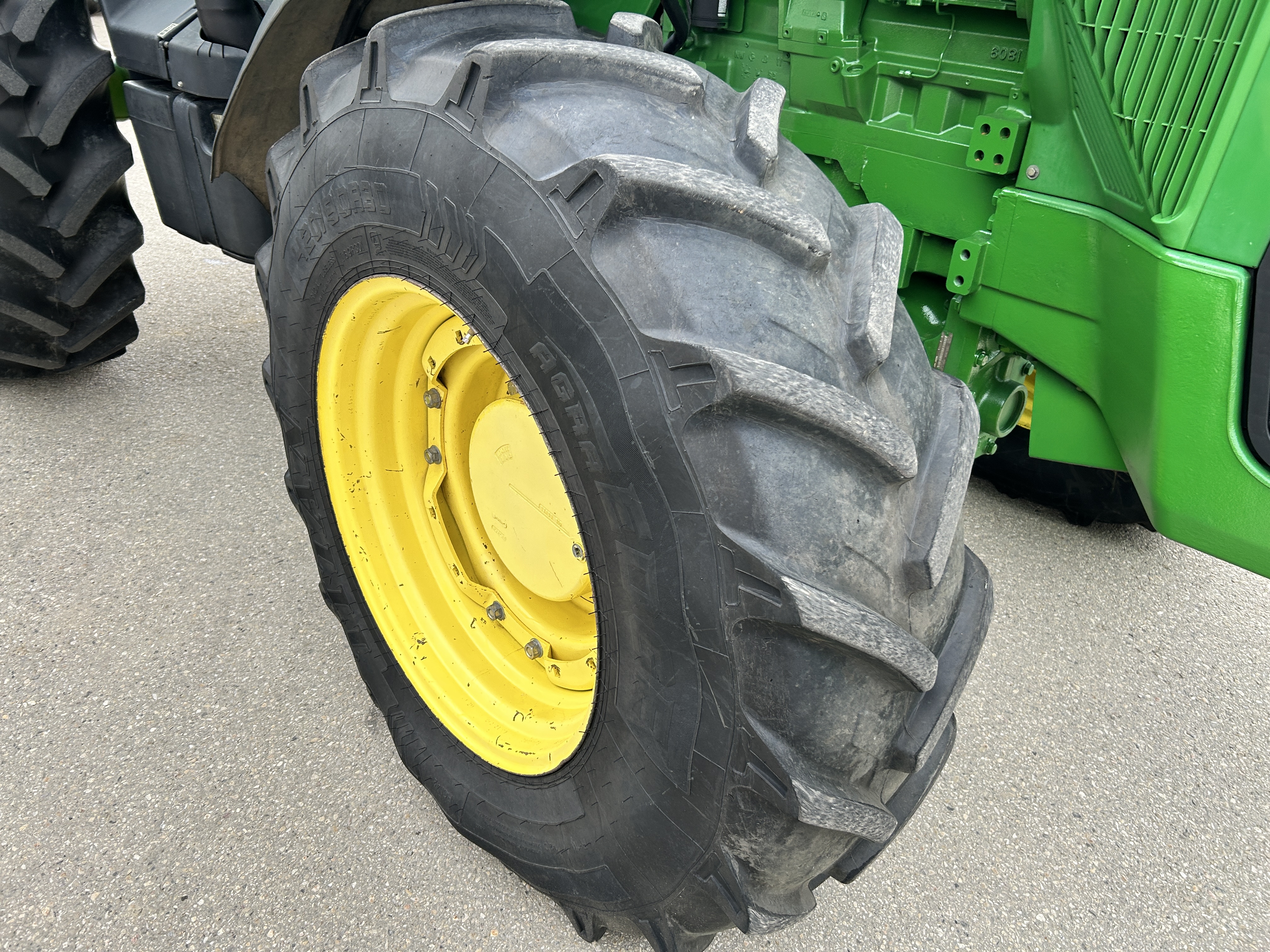 1998 John Deere 8100 Tractor