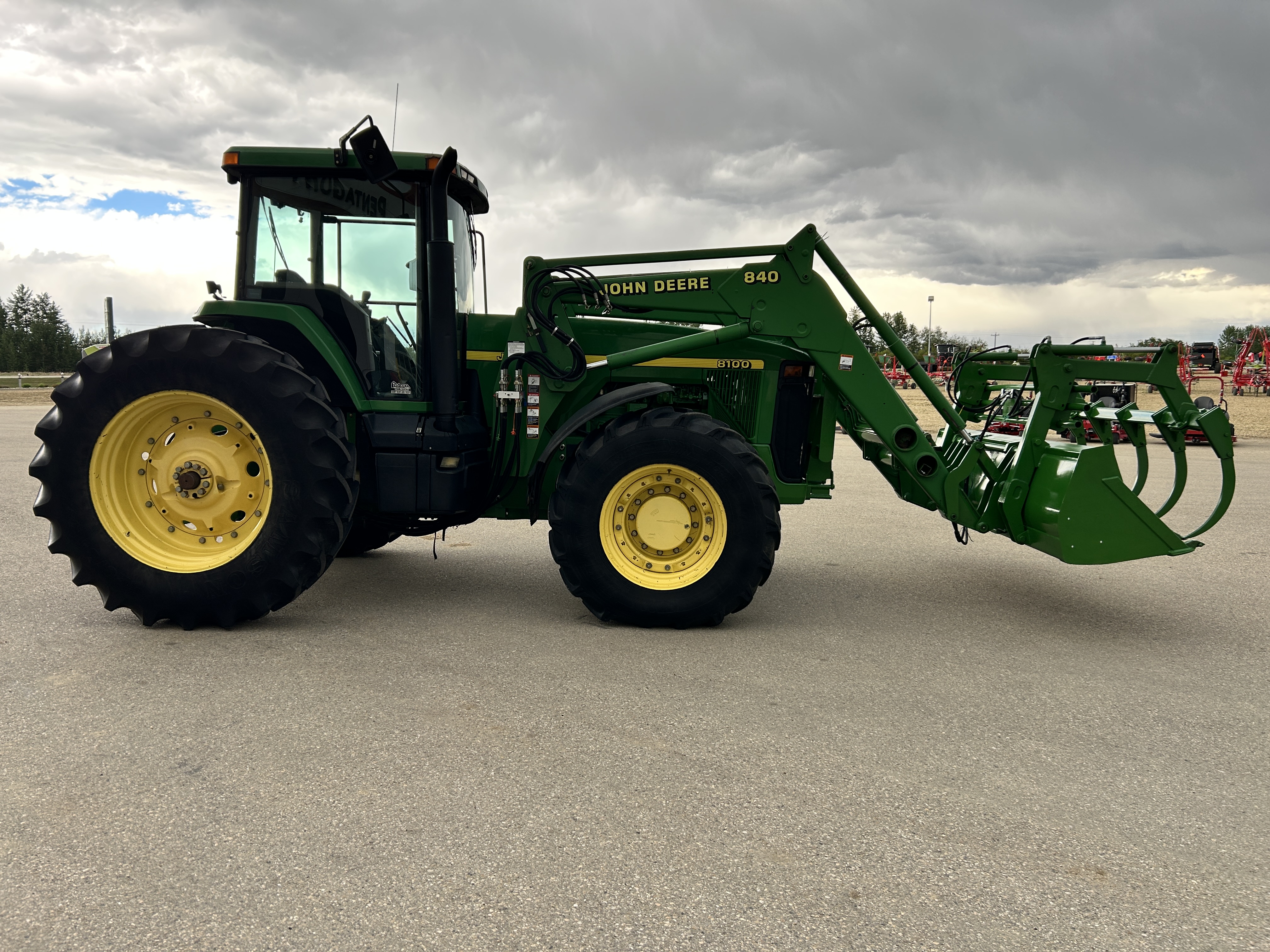 1998 John Deere 8100 Tractor