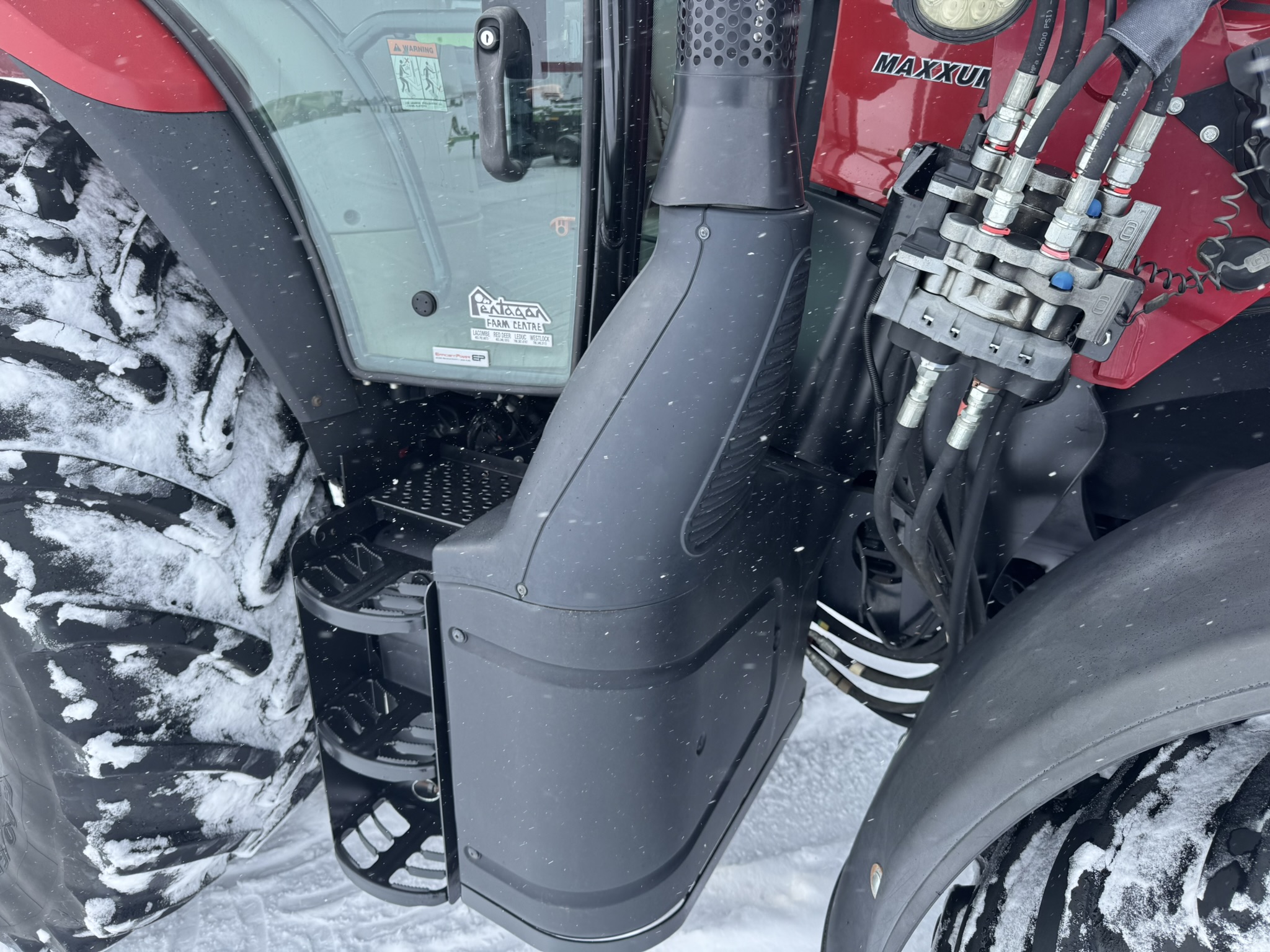 2015 Case IH Maxxum 115 Tractor