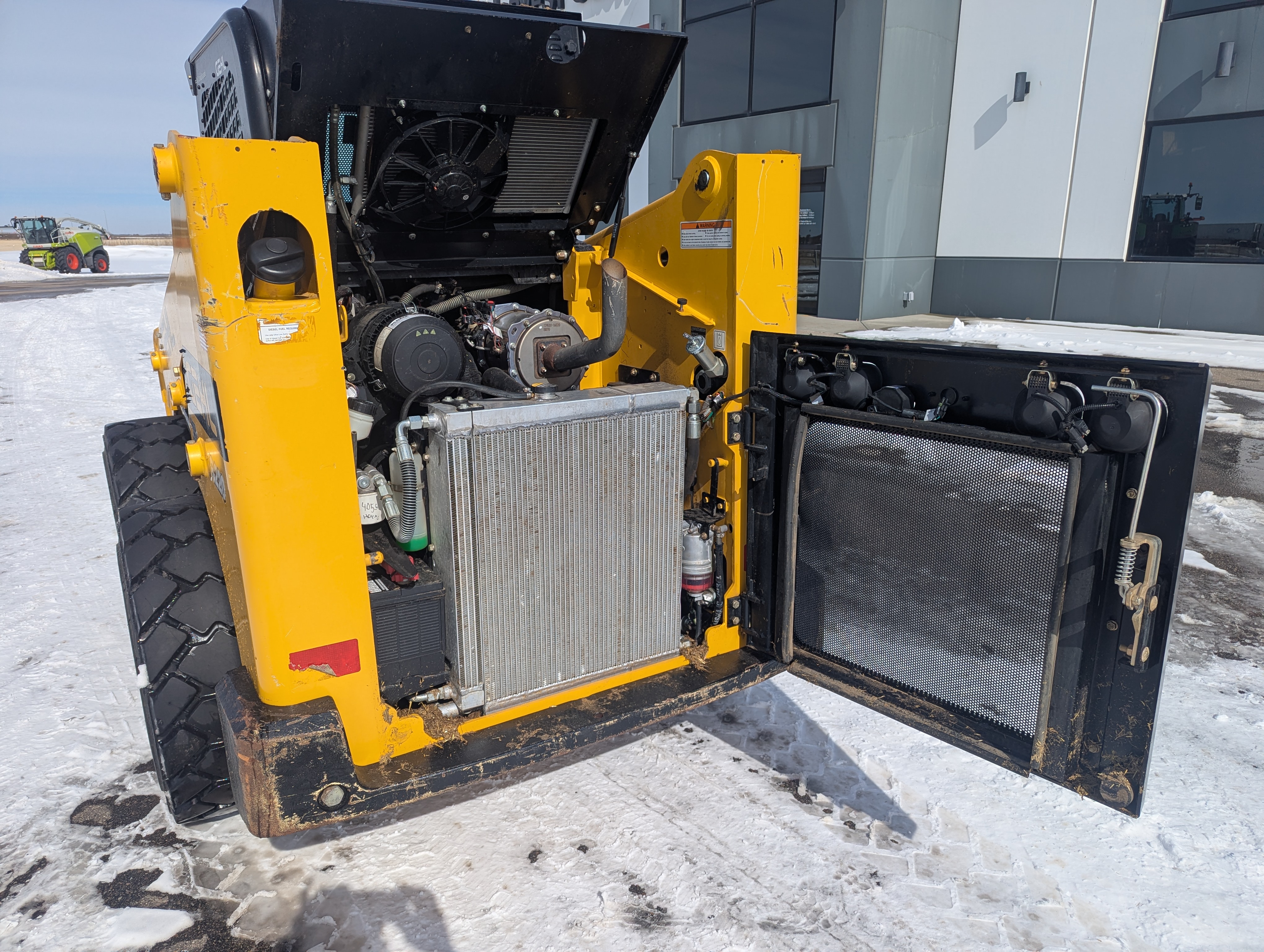 2022 Gehl R220 Skid Steer Loader