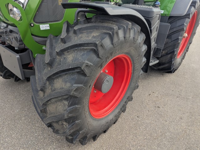 2023 Fendt 512 Gen3 Tractor