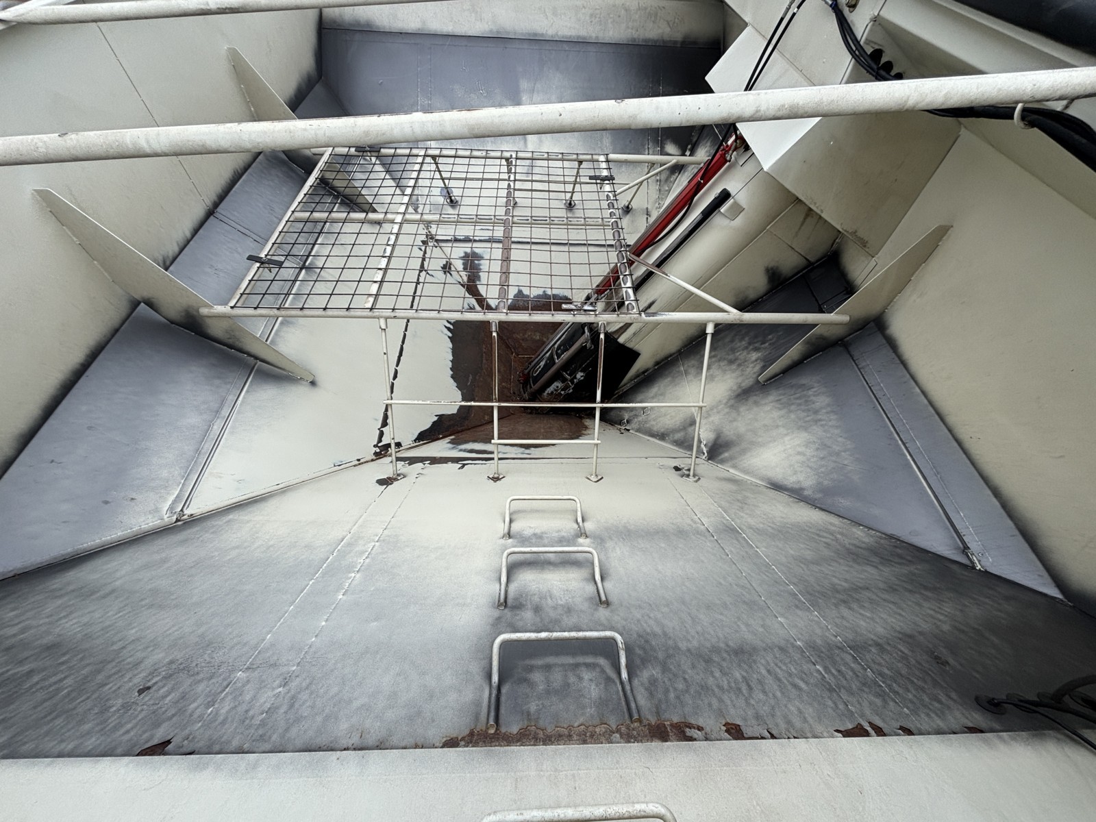 2006 Bourgault 750 Grain Cart