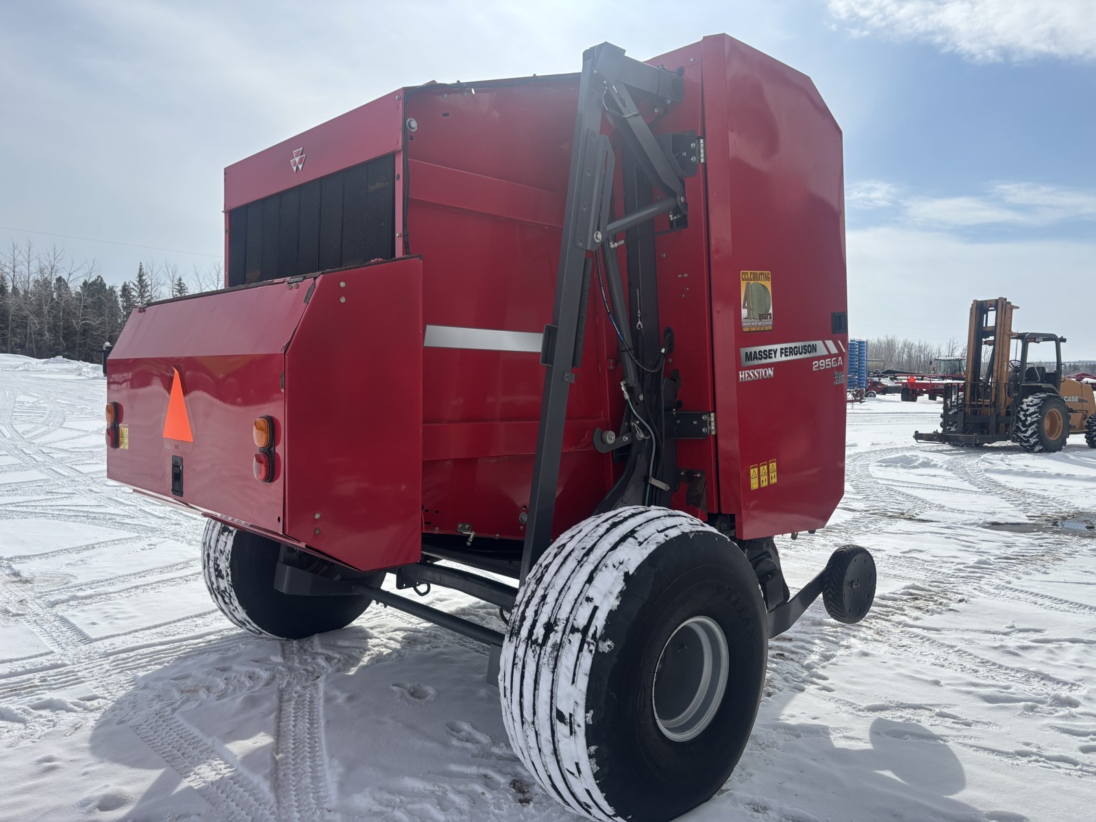 2017 Massey Ferguson 2956A Baler/Round