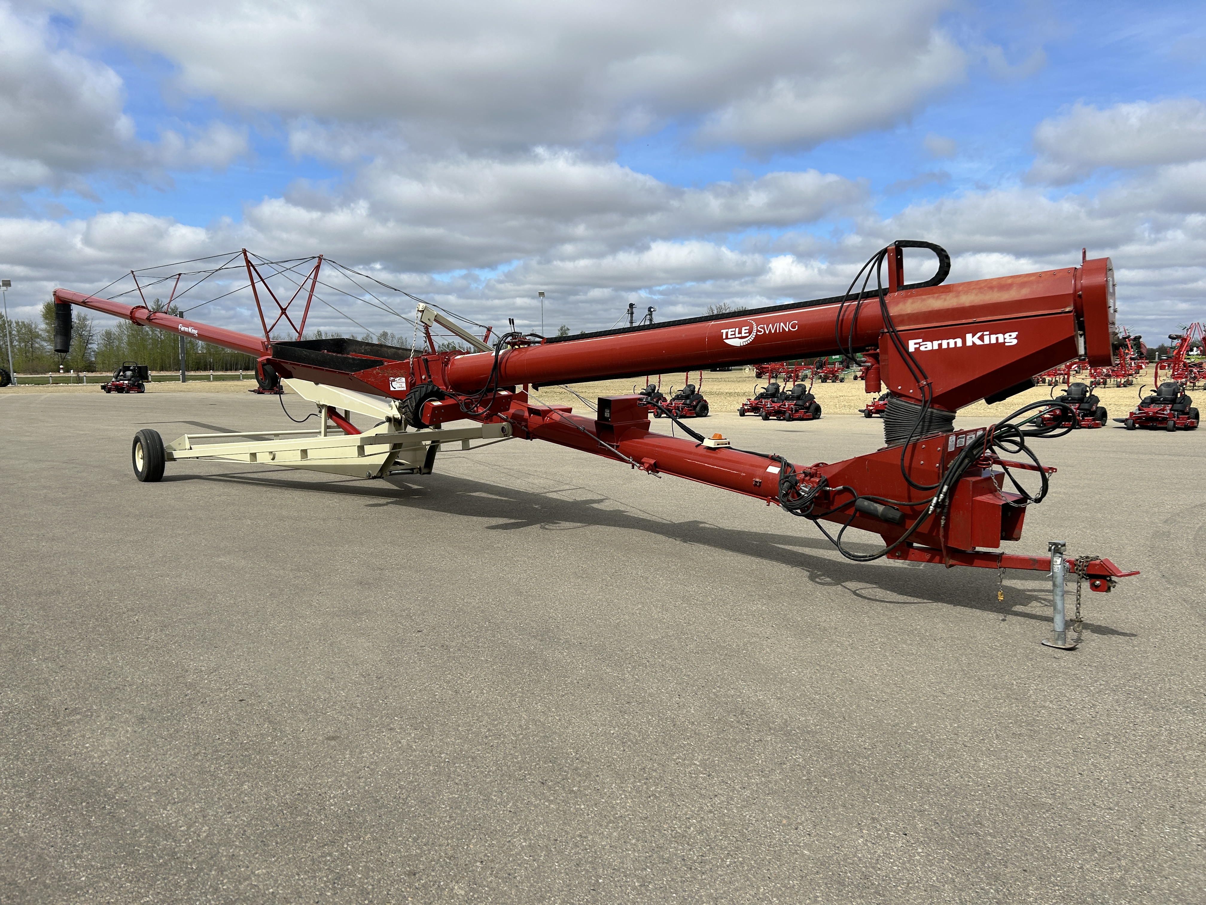 2019 Buhler Farm King 13x85 Grain Auger