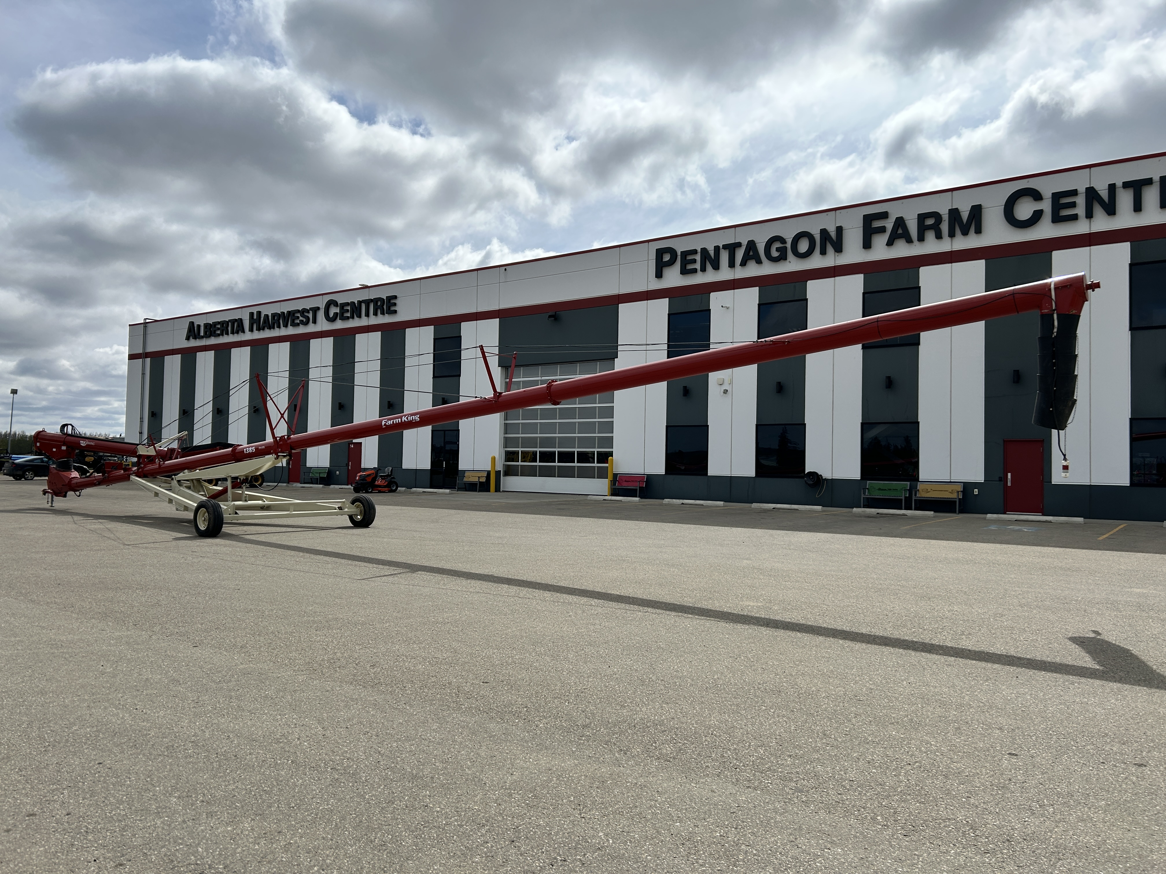 2019 Buhler Farm King 13x85 Grain Auger