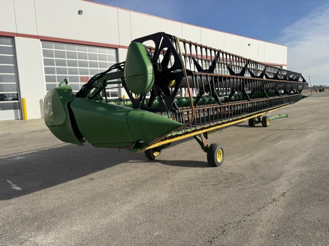 2010 John Deere 635D Header Combine