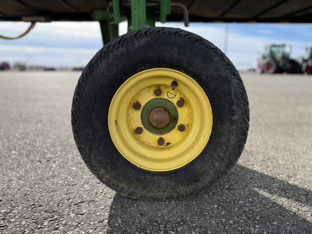 2010 John Deere 635D Header Combine