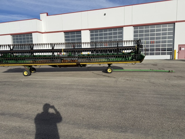 2010 John Deere 635D Header Combine