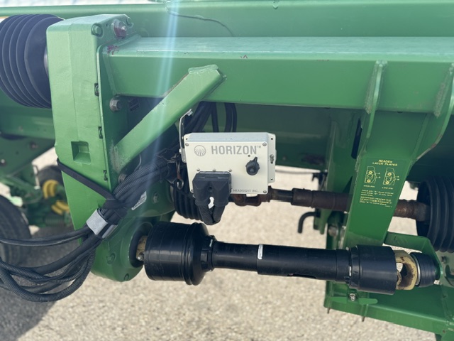 2010 John Deere 635D Header Combine