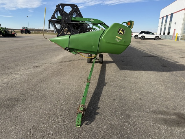 2010 John Deere 635D Header Combine