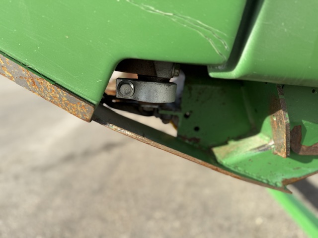 2010 John Deere 635D Header Combine