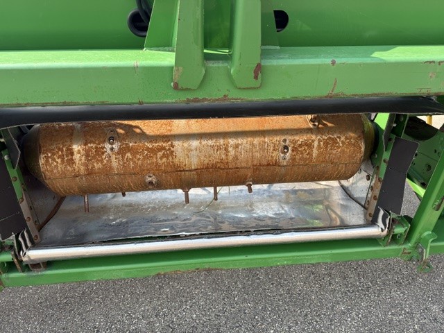 2010 John Deere 635D Header Combine