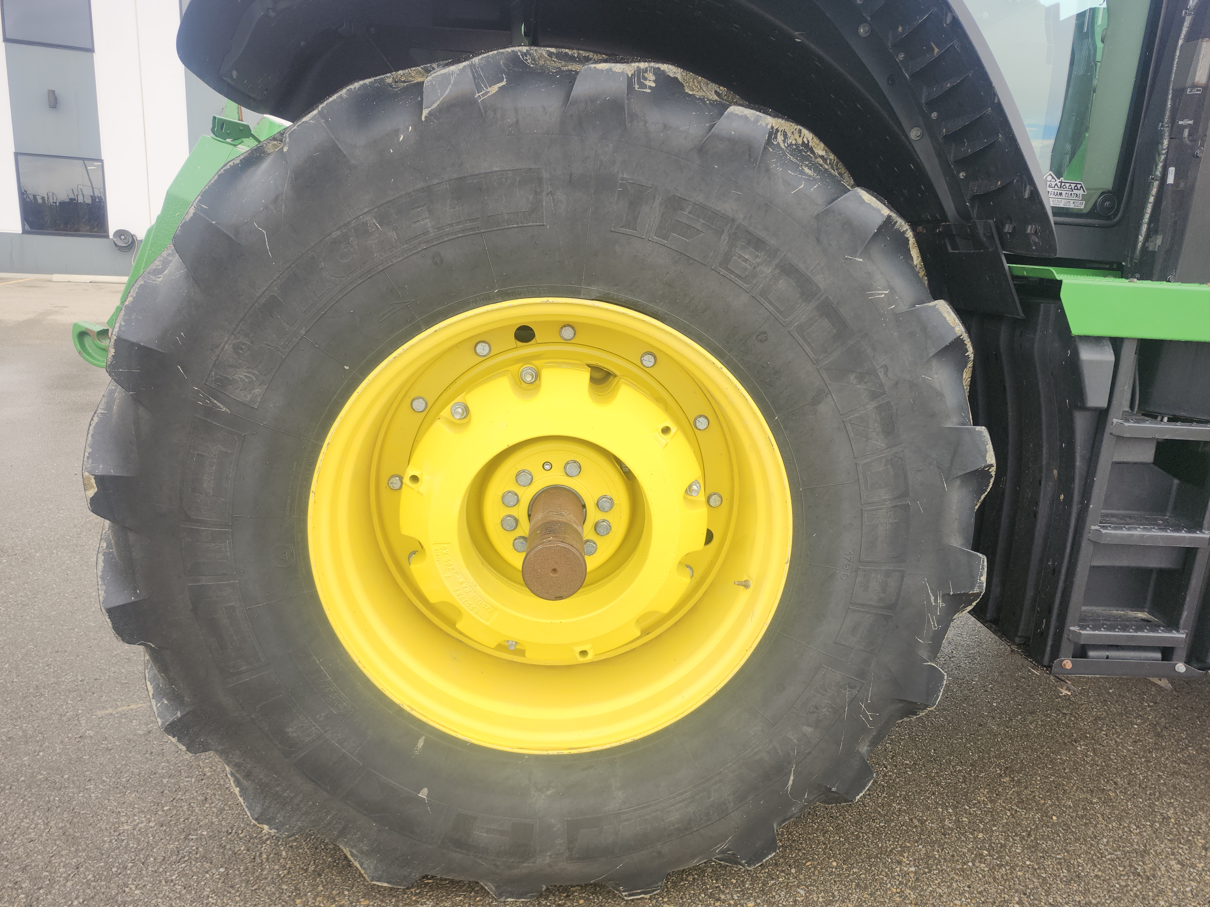 2021 John Deere 8R 310 Tractor