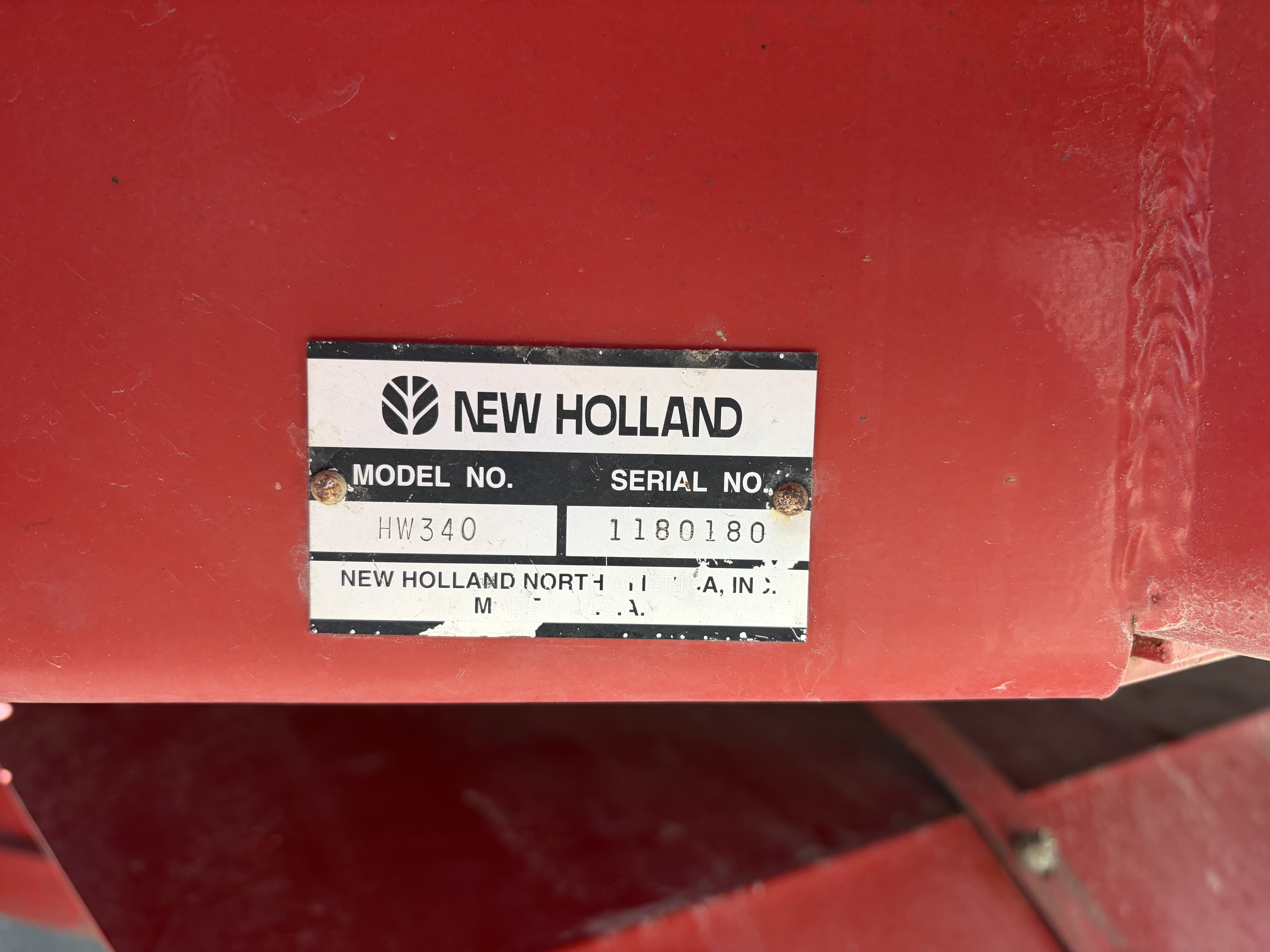 2002 New Holland HW340 Windrower