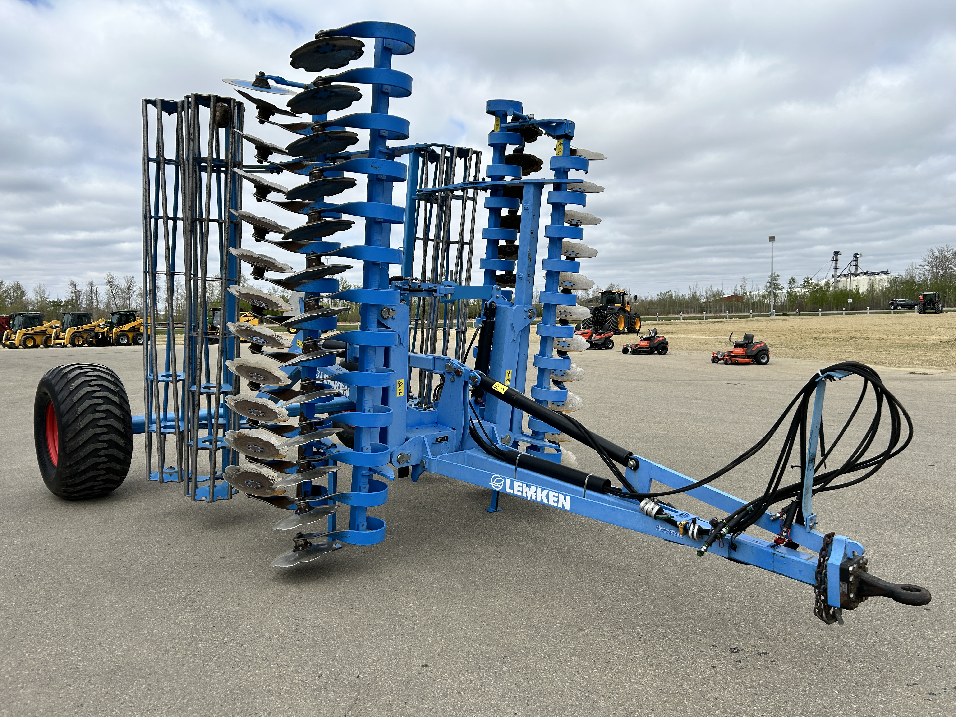 2015 LEMKEN Heliodor 8/600 Disk