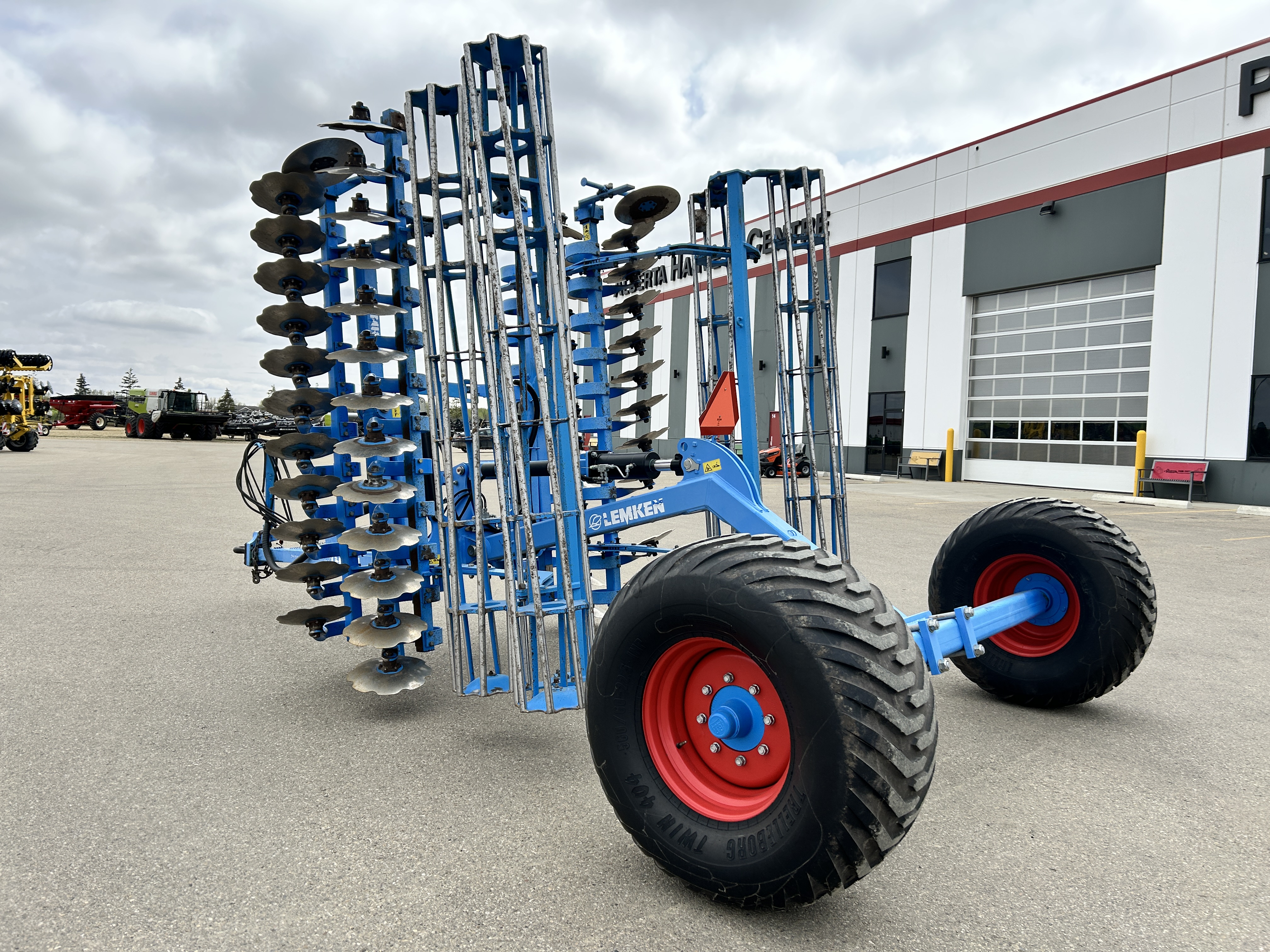 2015 LEMKEN Heliodor 8/600 Disk