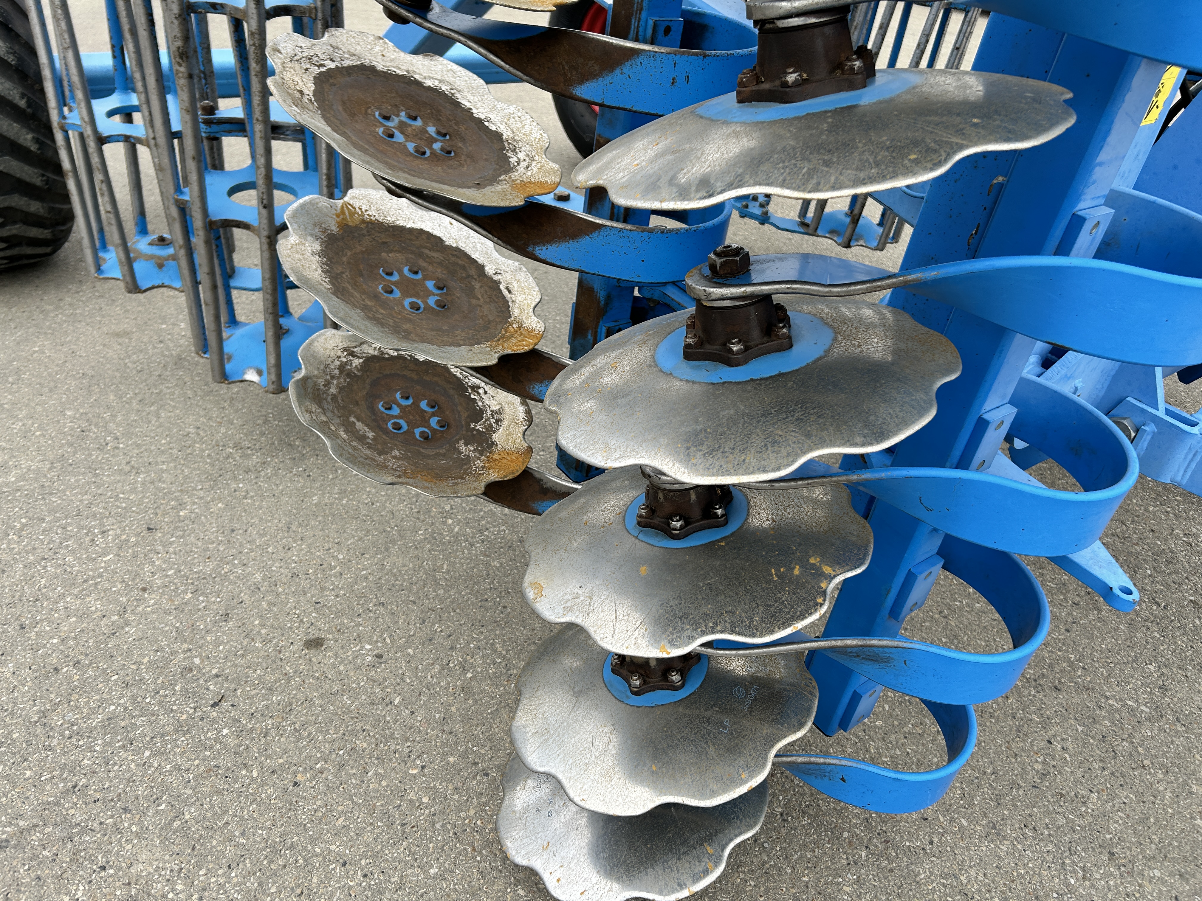 2015 LEMKEN Heliodor 8/600 Disk