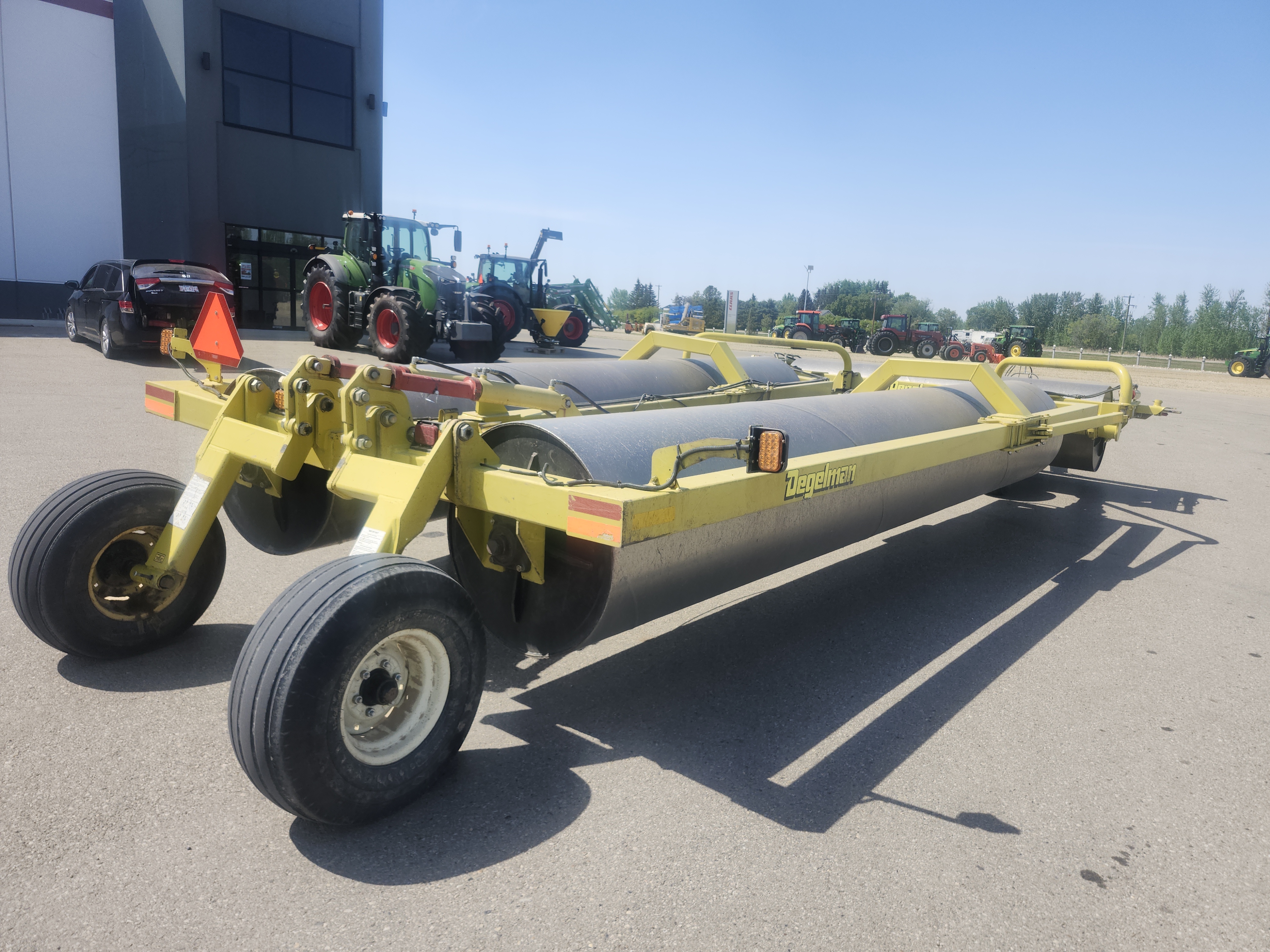 2018 Degelman LR7651 Land Roller