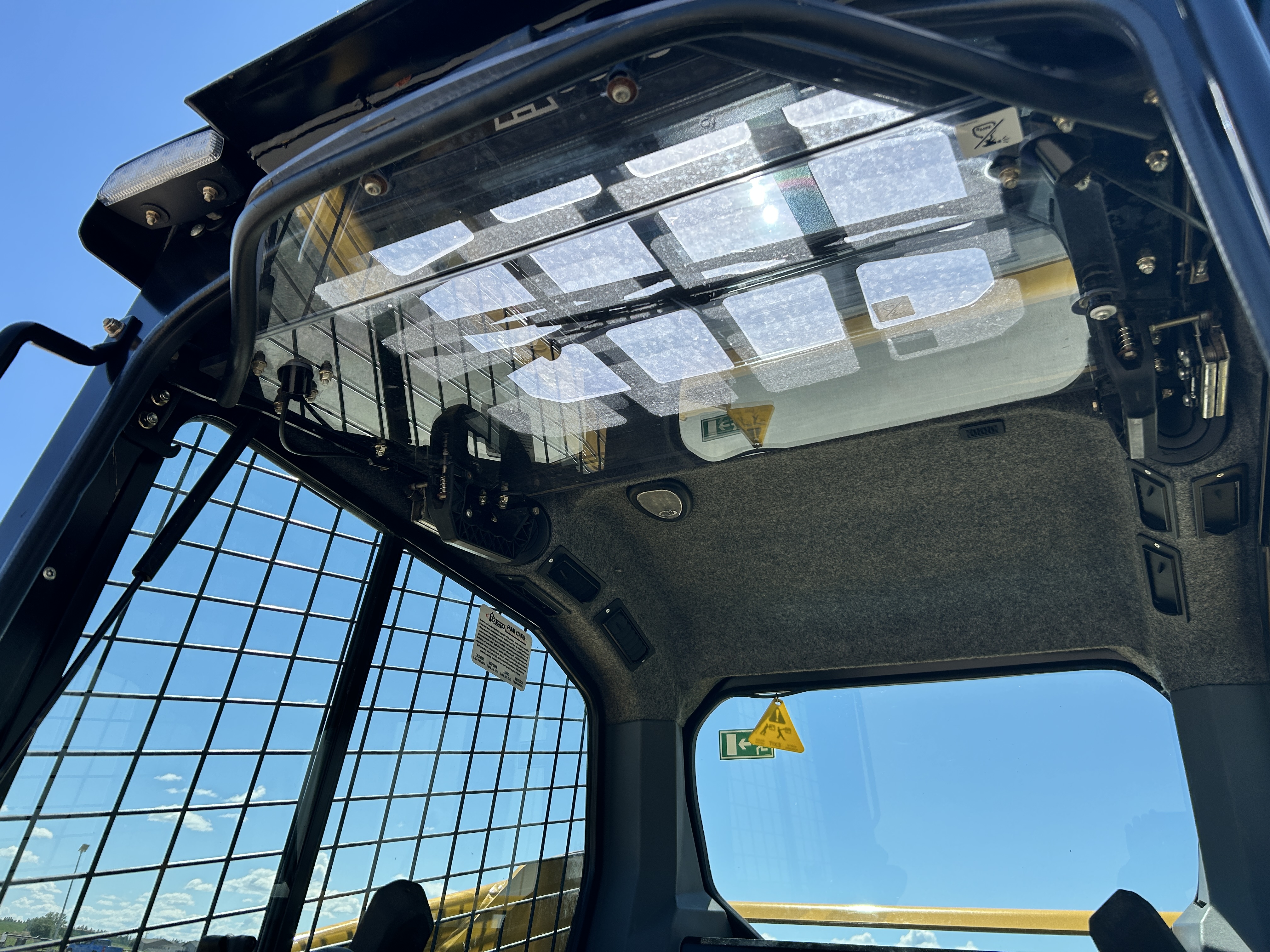 2024 Gehl V230 Skid Steer Loader