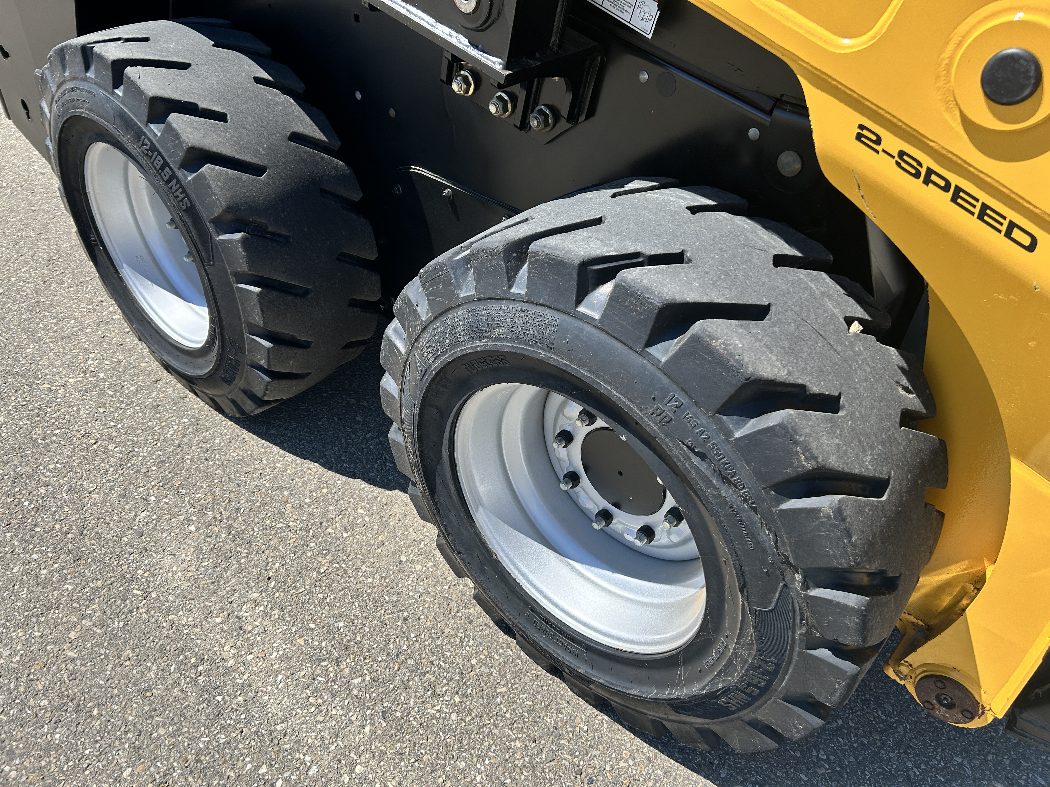 2024 Gehl V230 Skid Steer Loader