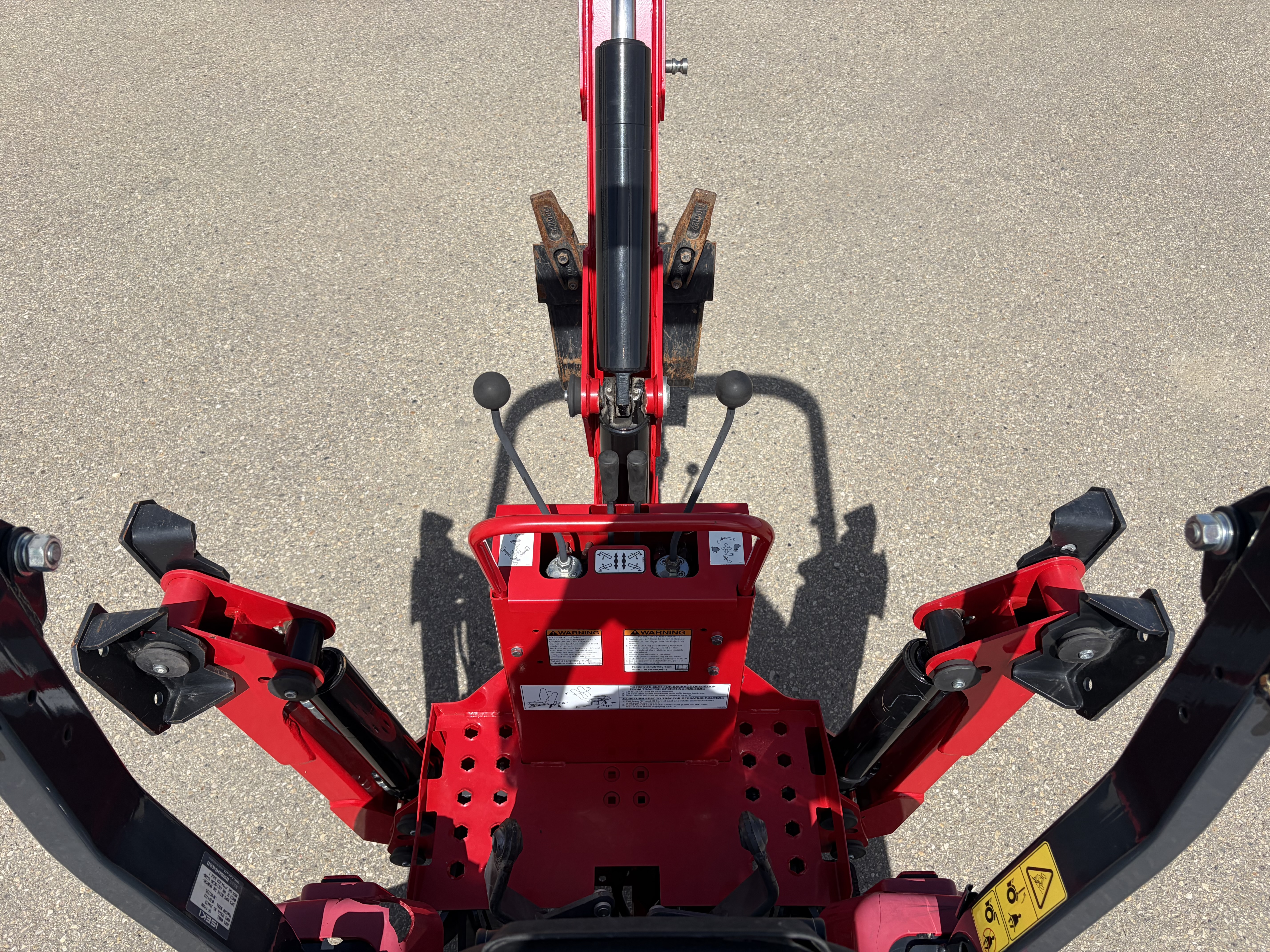 2020 Massey Ferguson GC1723EB Tractor