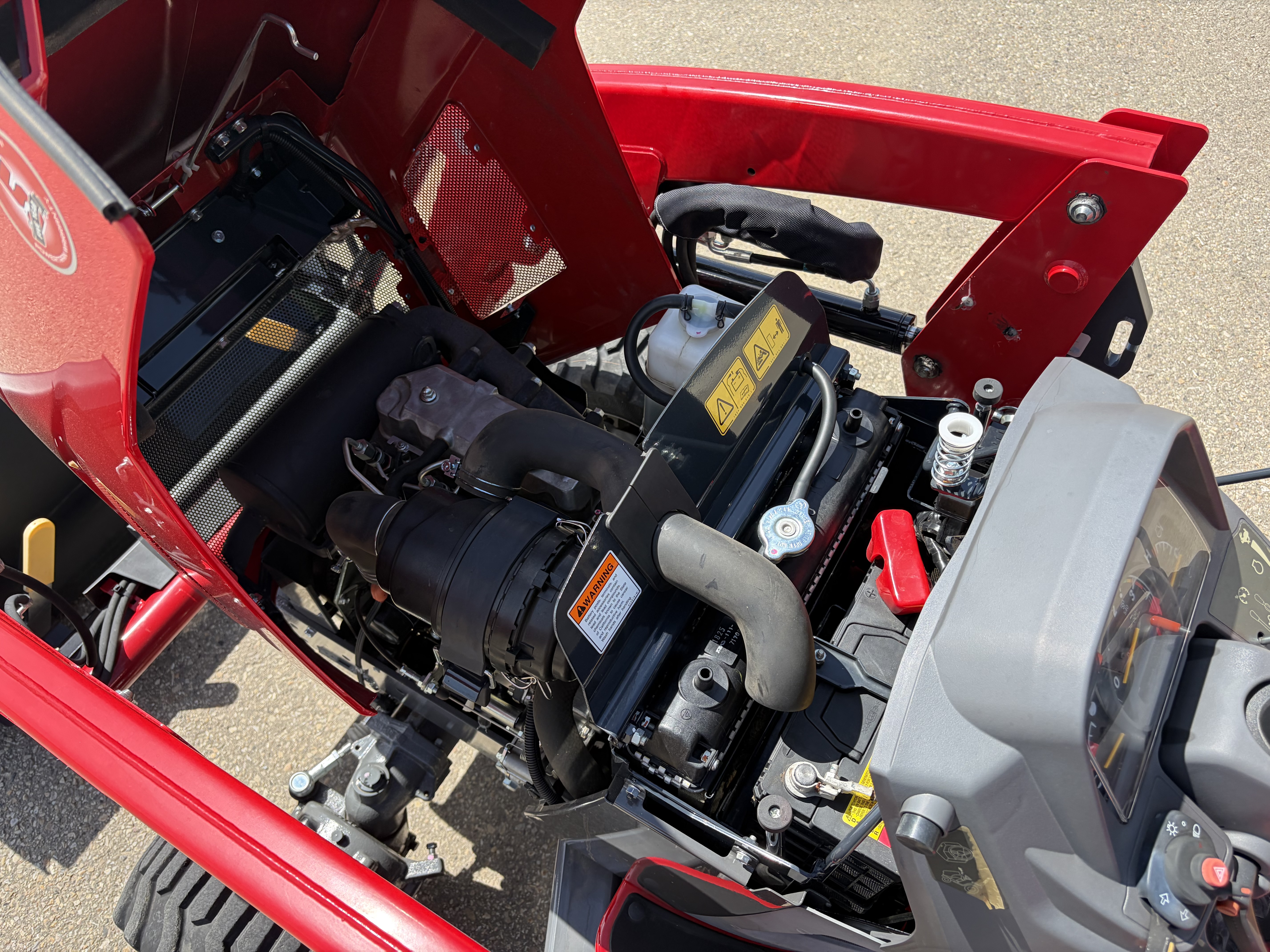 2020 Massey Ferguson GC1723EB Tractor