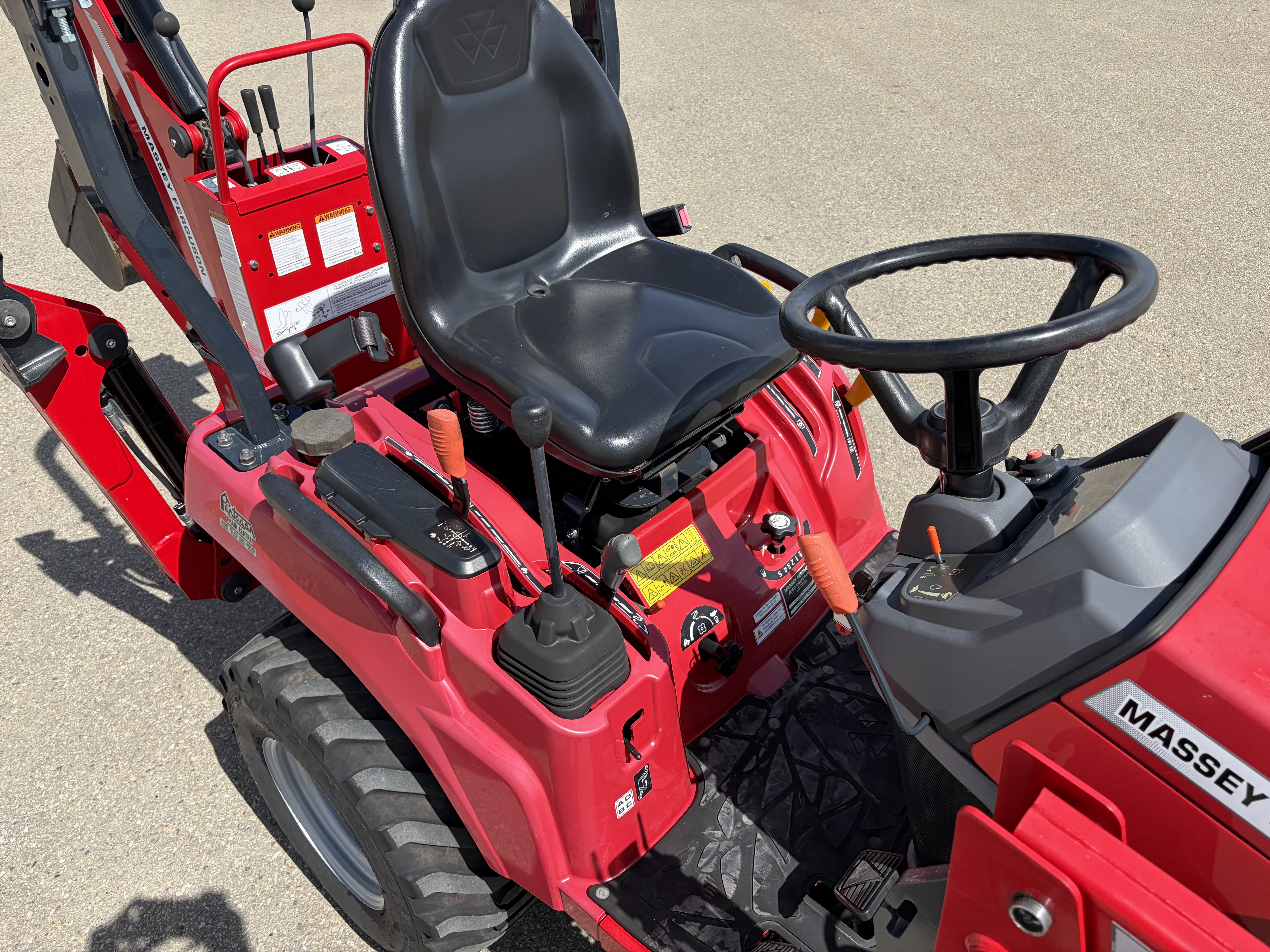 2020 Massey Ferguson GC1723EB Tractor