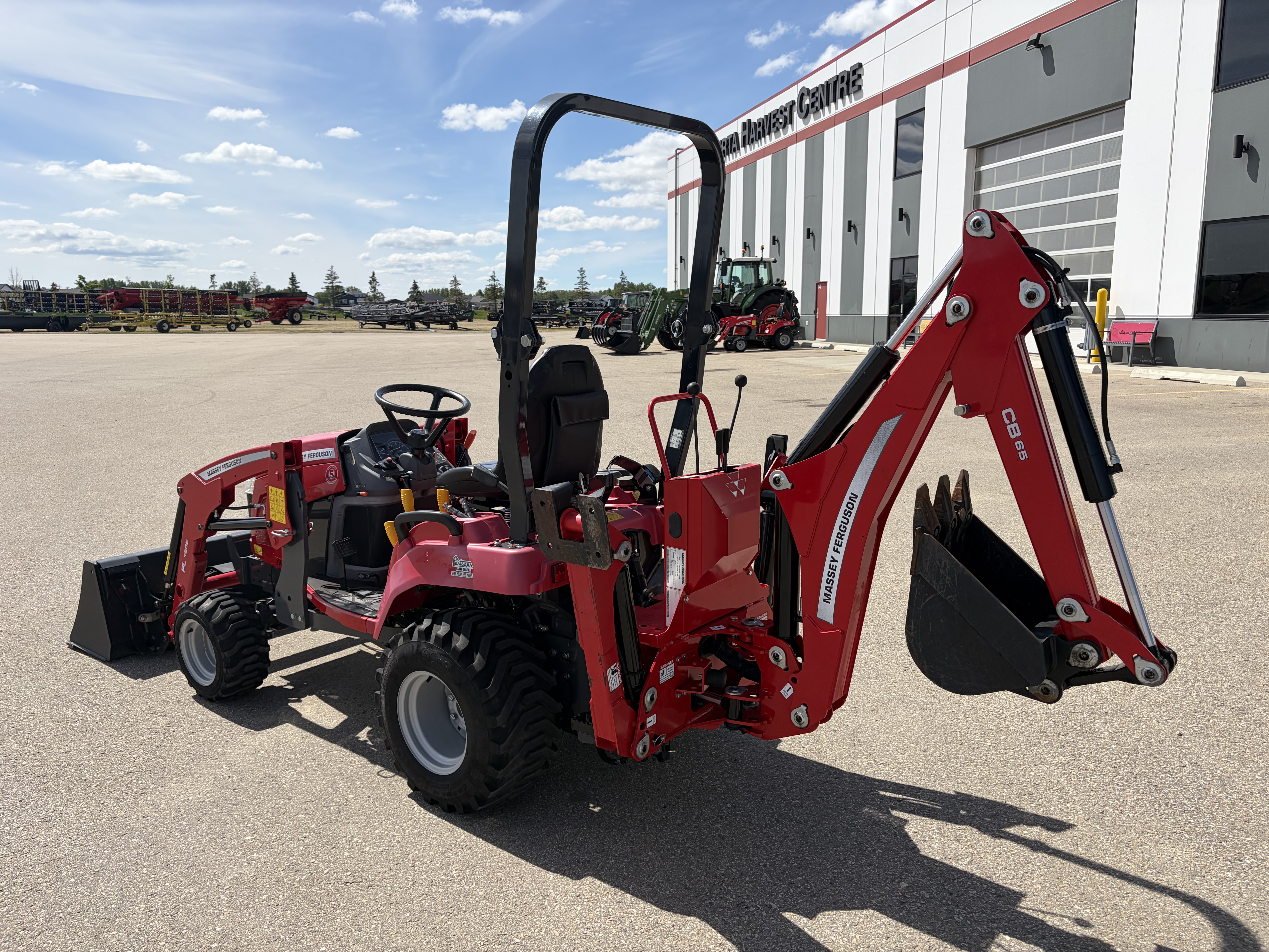 2020 Massey Ferguson GC1723EB Tractor